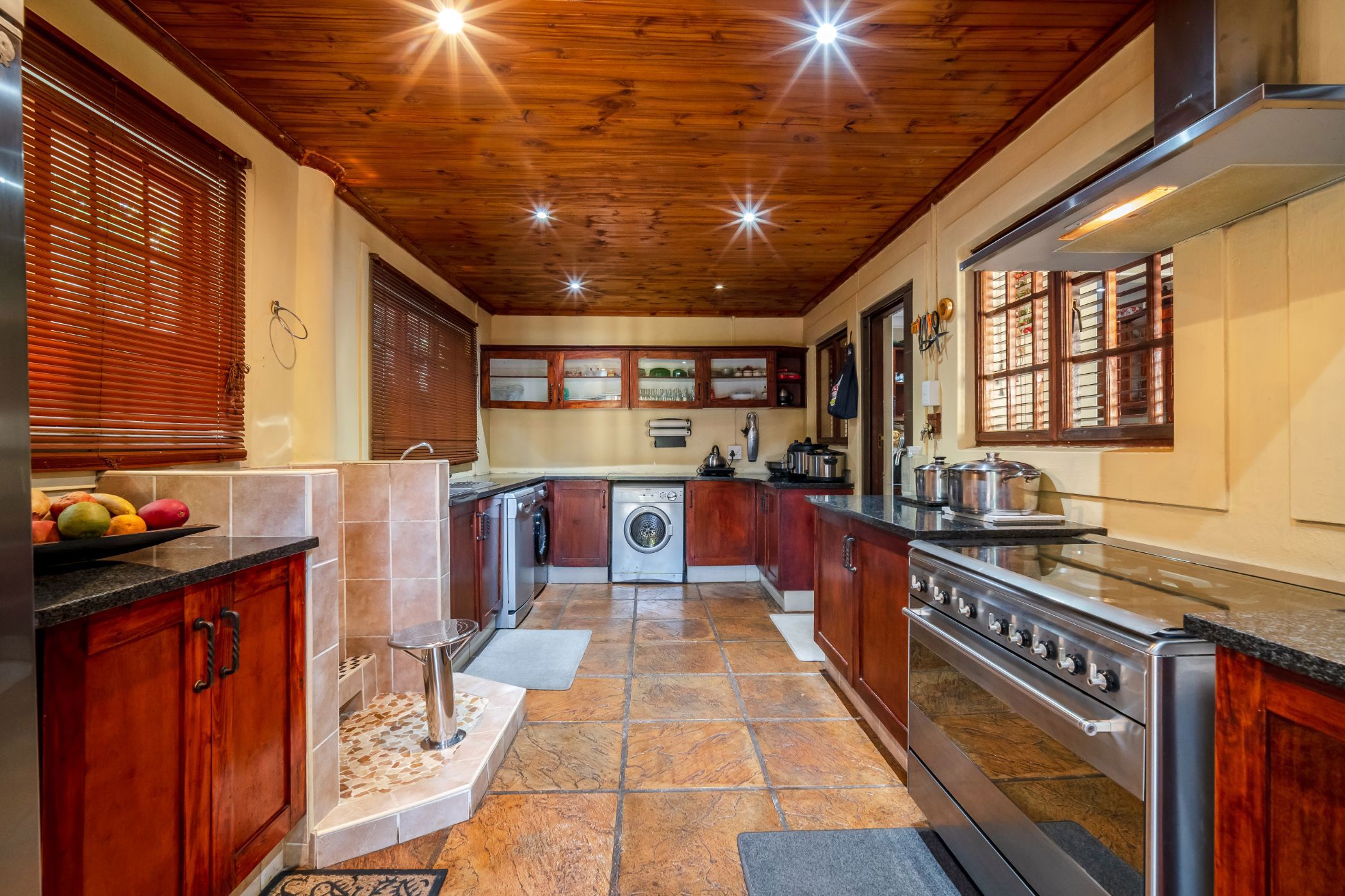 4 Bedroom Doublestorey House For Sale Winston Park 1KF1637612