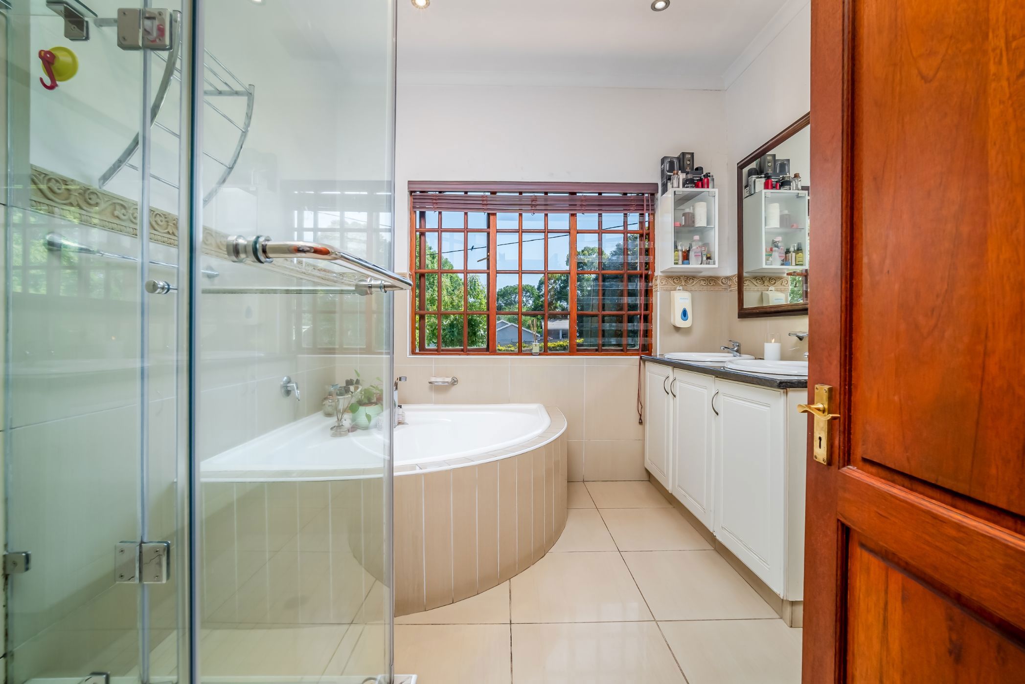 4 Bedroom Doublestorey House For Sale Winston Park 1KF1637612