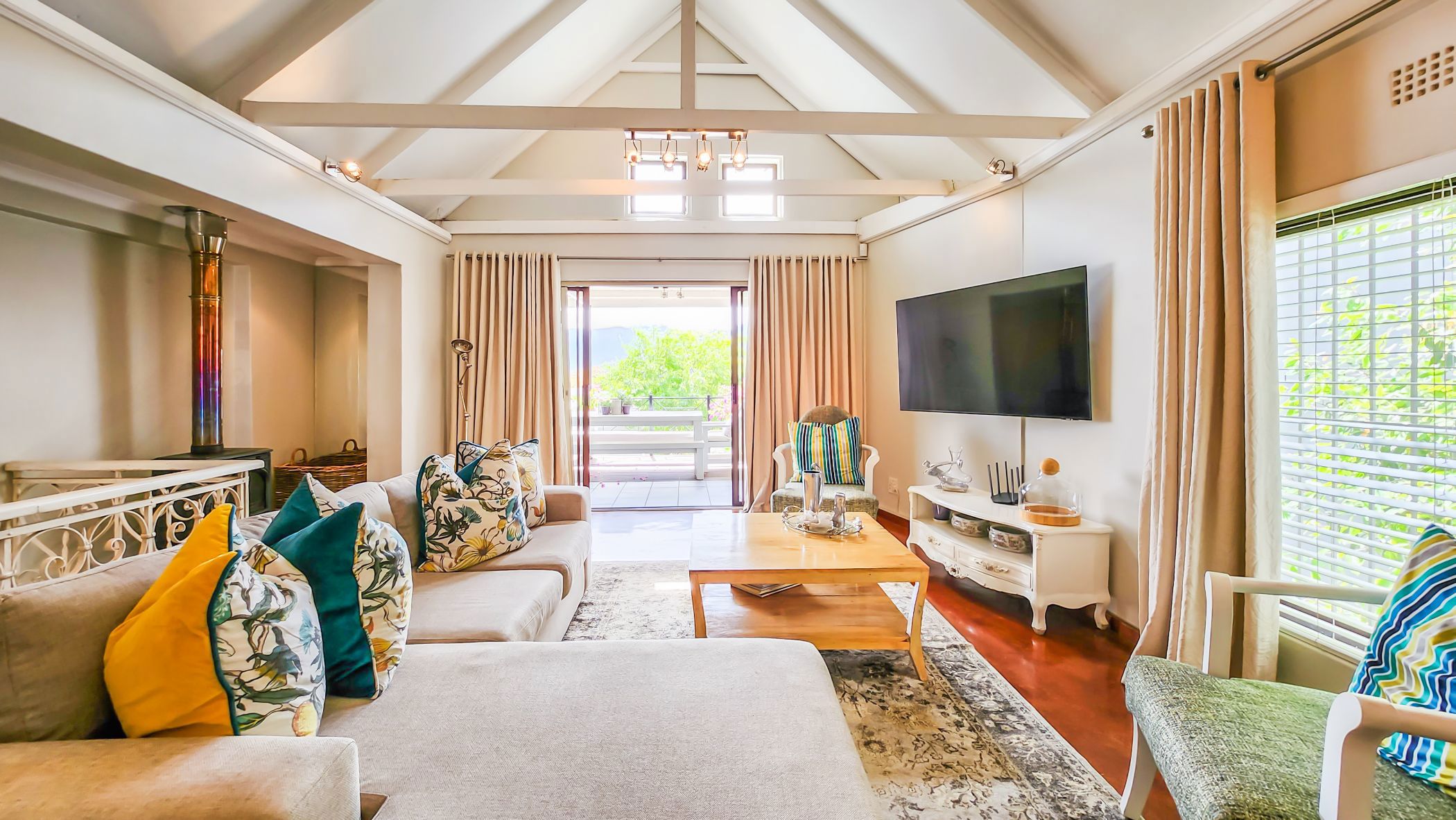 4 Bedroom Doublestorey House For Sale Paarl TK1637951 Pam