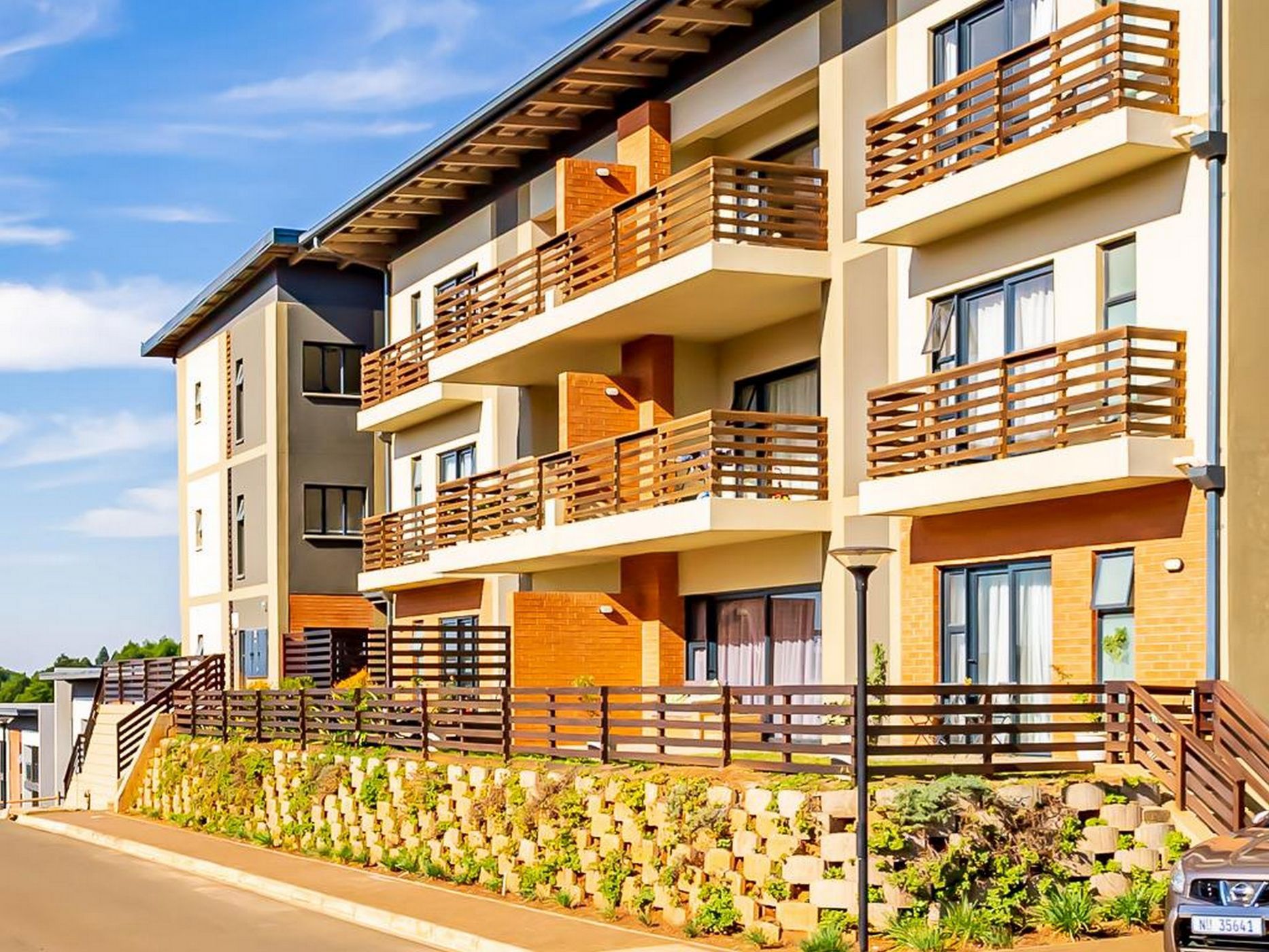 2 Bedroom Apartment For Sale Cotswold Fenns 1KF1637292 Pam