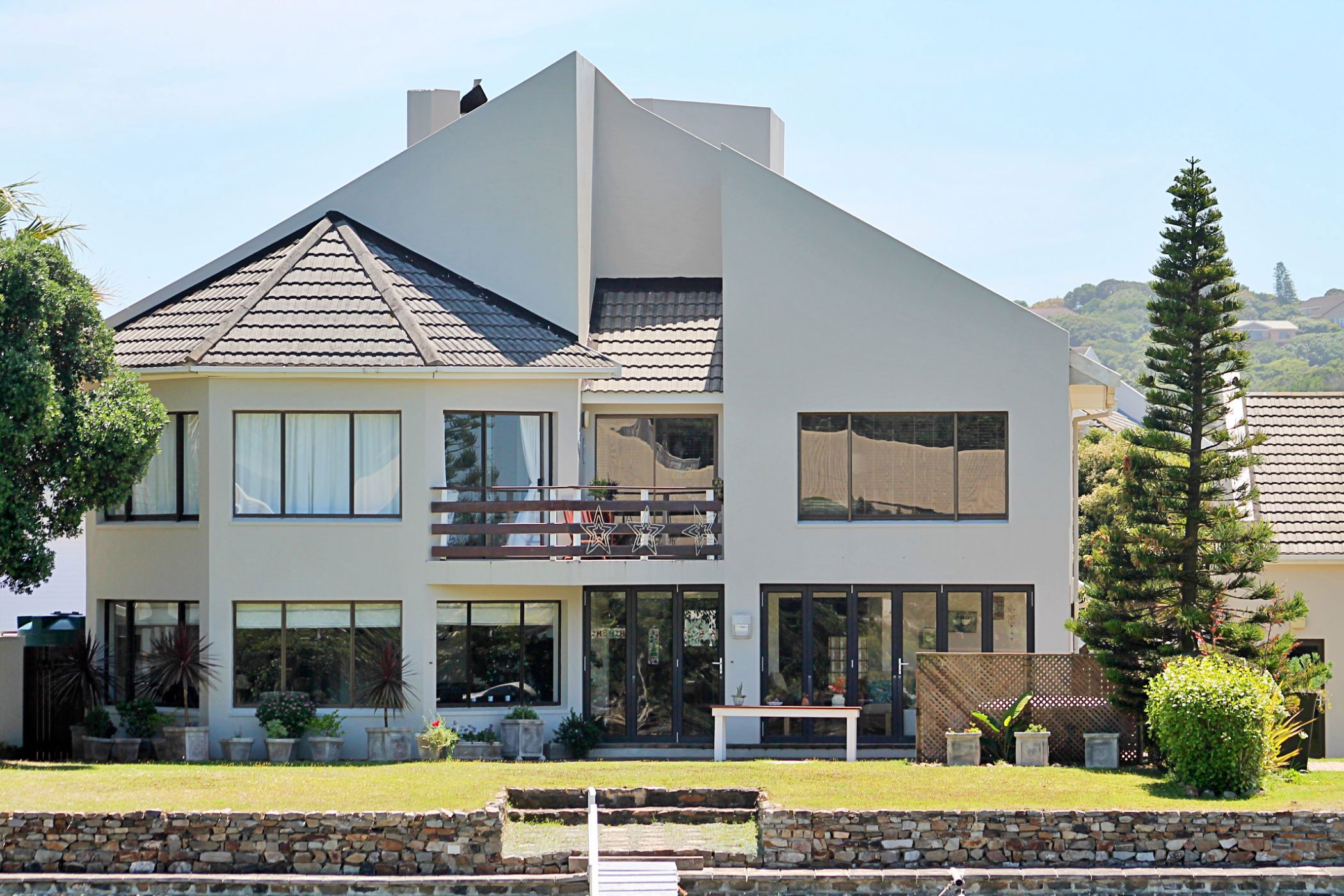 4 bedroom house for sale in Royal Alfred Marina