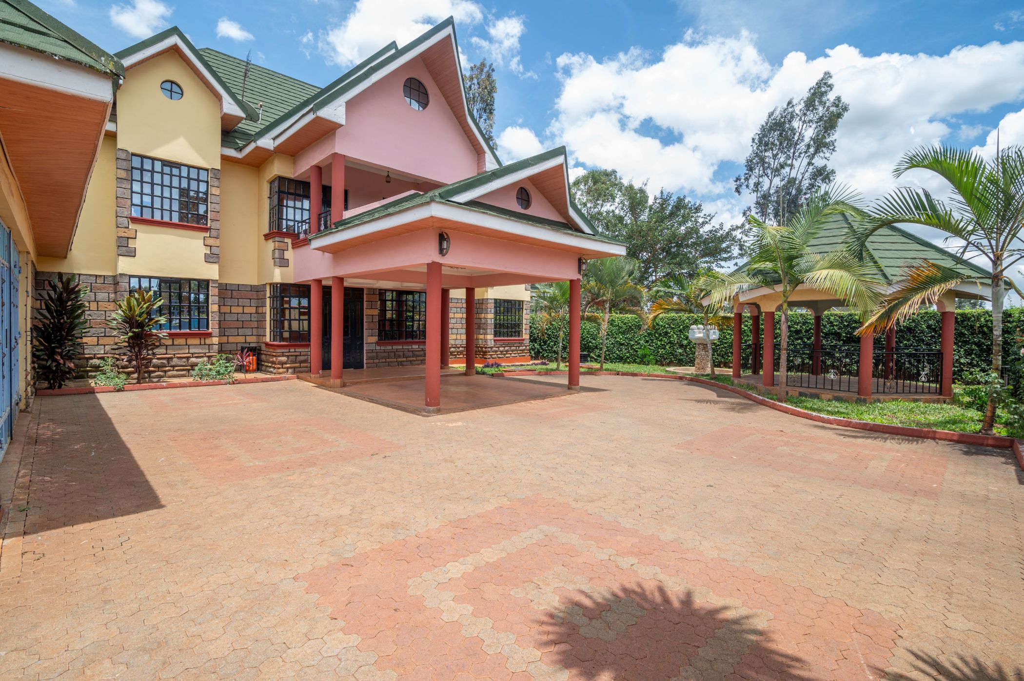 4 bedroom golf estate house for sale in Thika (Kenya)