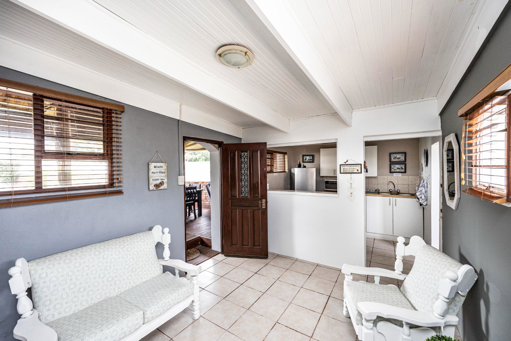 3 Bedroom House For Sale Queensberry Bay (East London) 1ET1634036