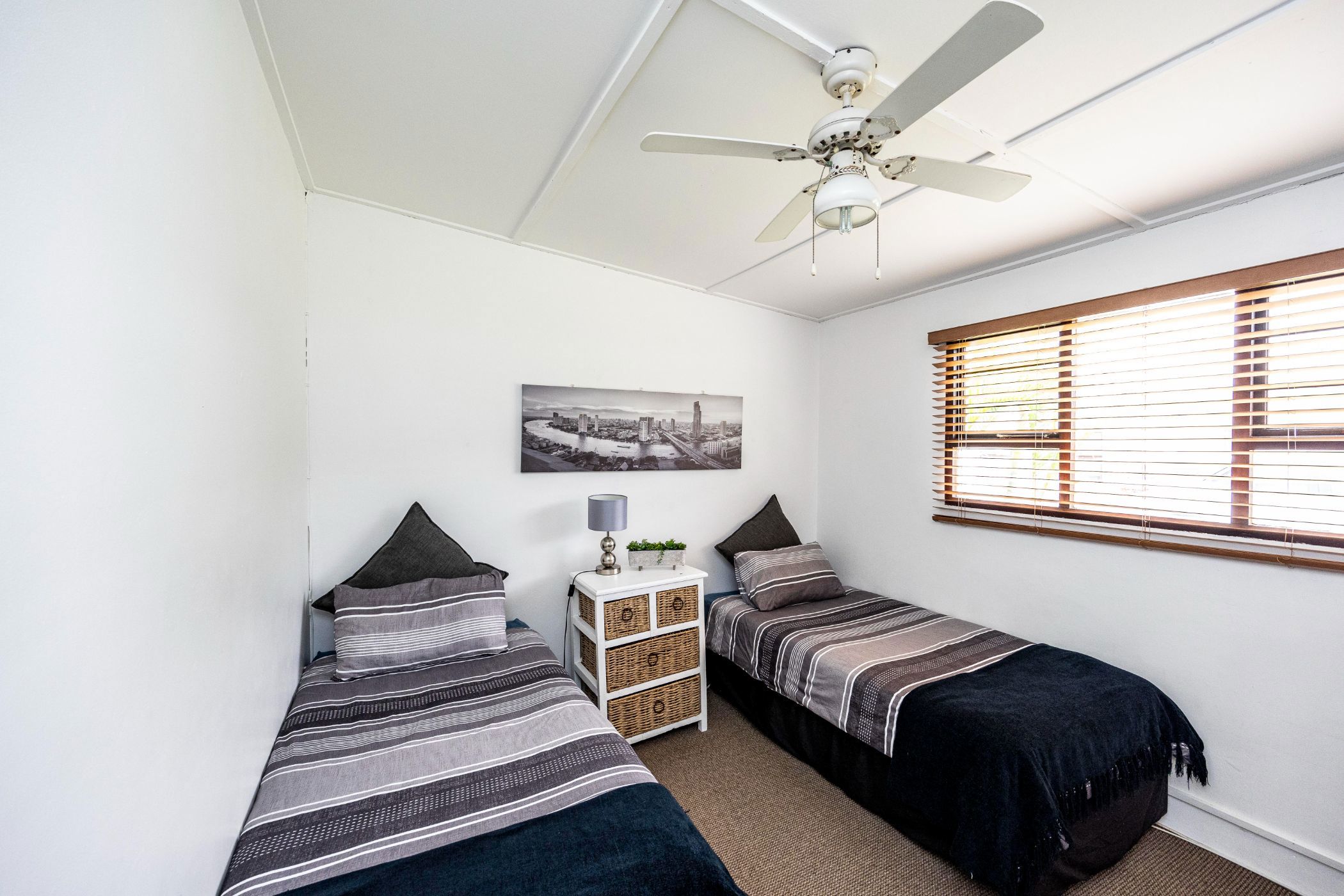 3 Bedroom House For Sale Queensberry Bay (East London) 1ET1634036