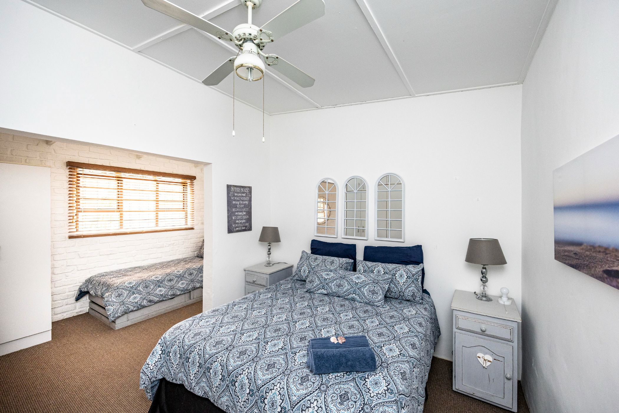 3 Bedroom House For Sale Queensberry Bay (East London) 1ET1634036