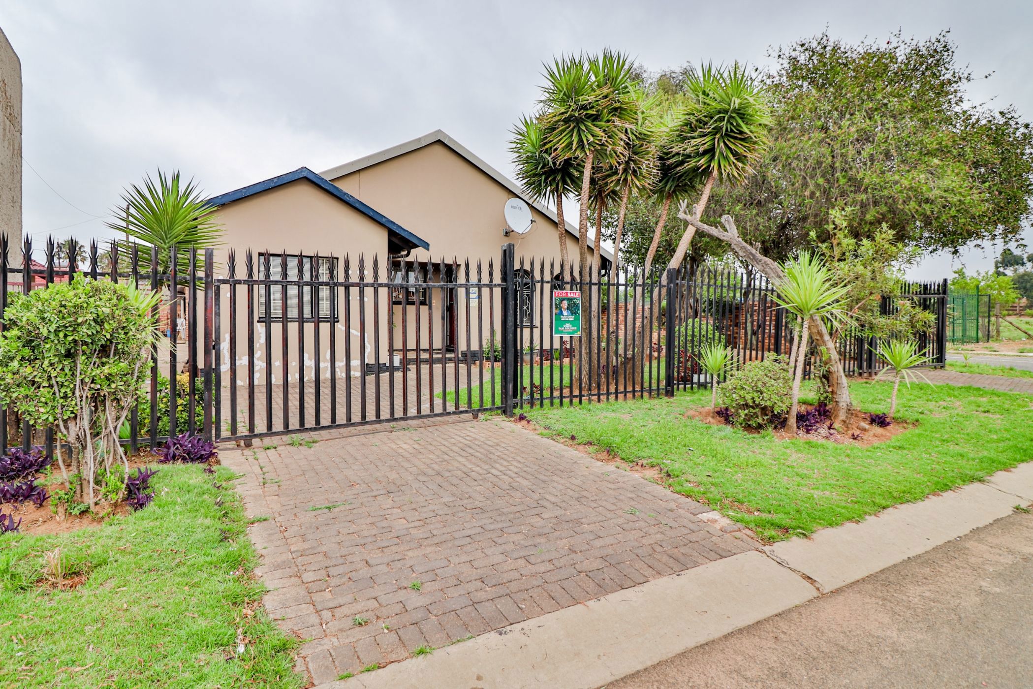 3 Bedroom House For Sale Lenasia South 1GV1634179 Pam Golding