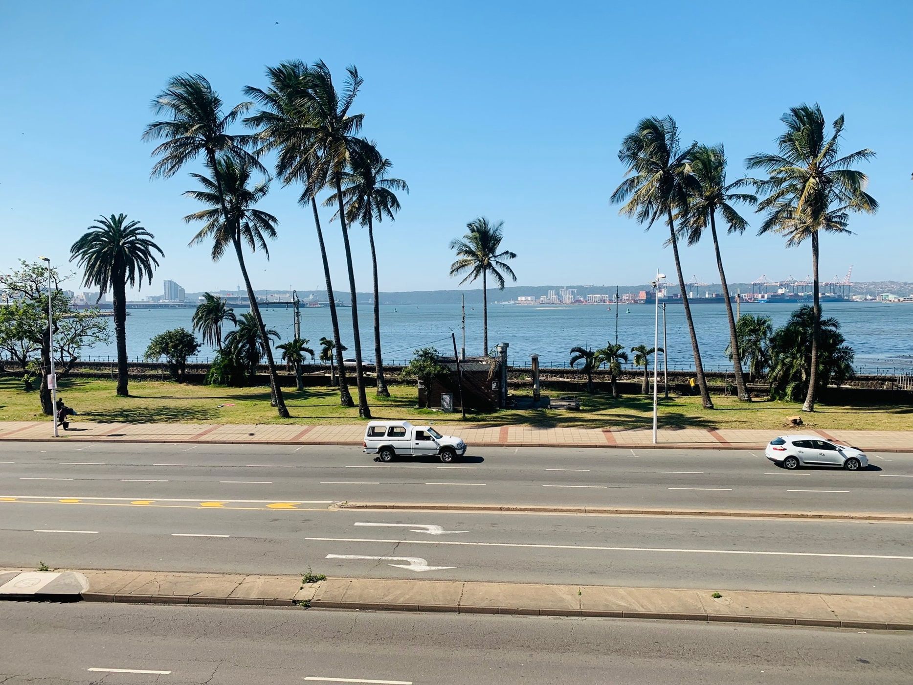 1 Bedroom Apartment For Sale Durban Central 1DA1634873 Pam Golding Properties