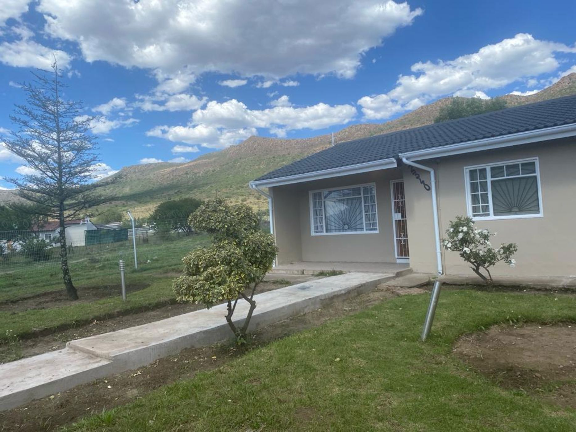 2 Bedroom House For Sale Queenstown 1MH1635162 Pam Golding Properties