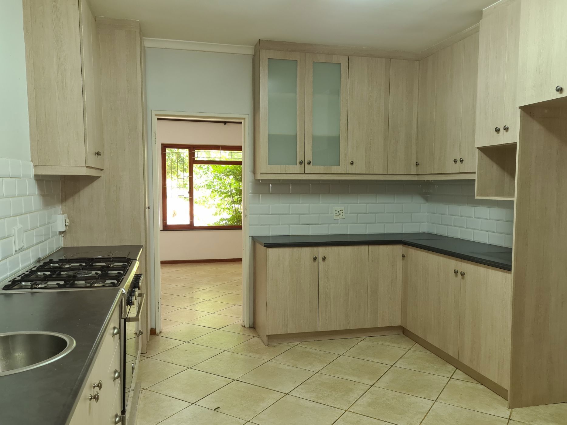 3 bedroom house to rent in Panorama (Malmesbury)