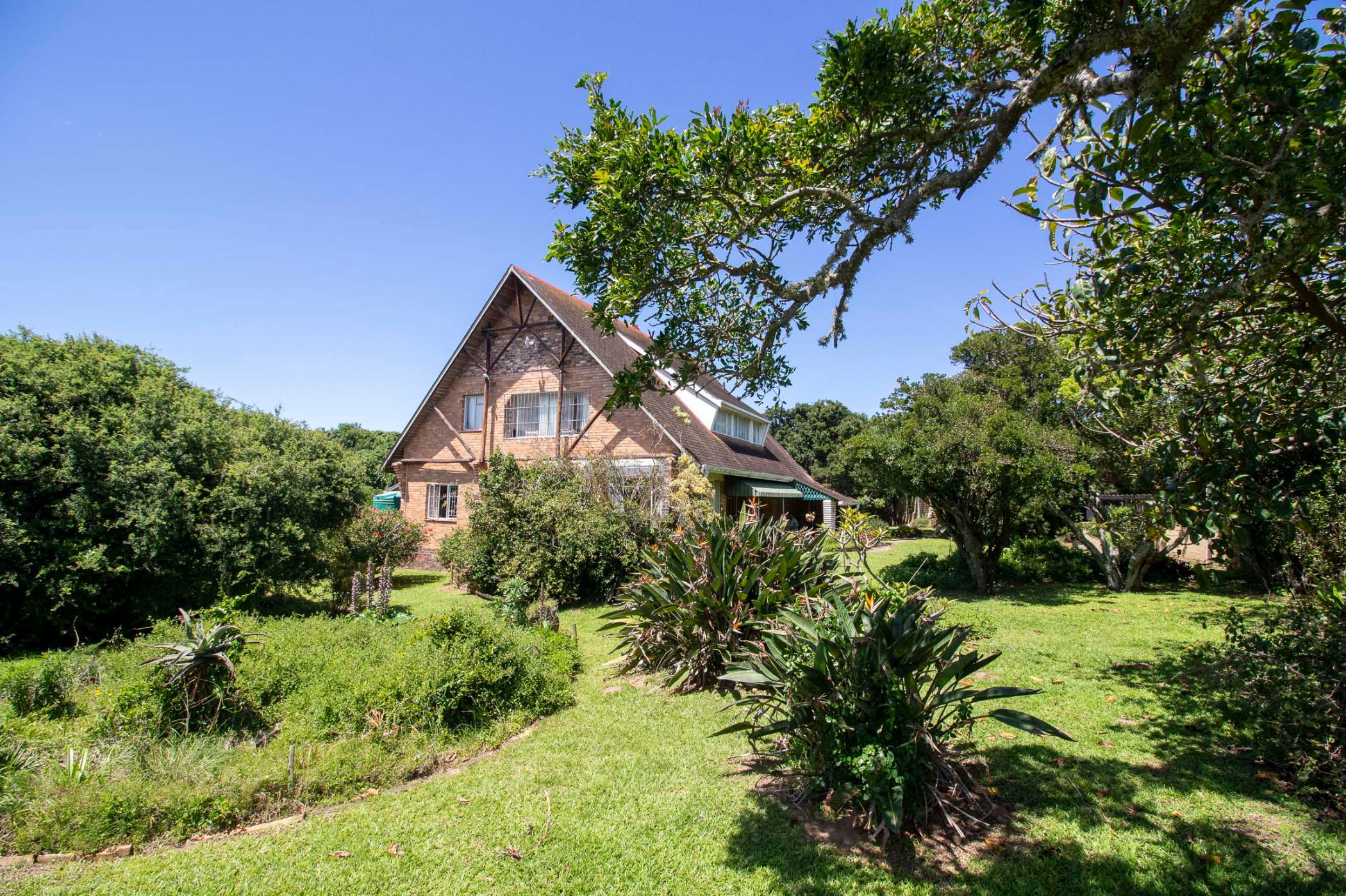 3 Bedroom House To Rent Kenton on Sea 1KO1635271 Pam Golding