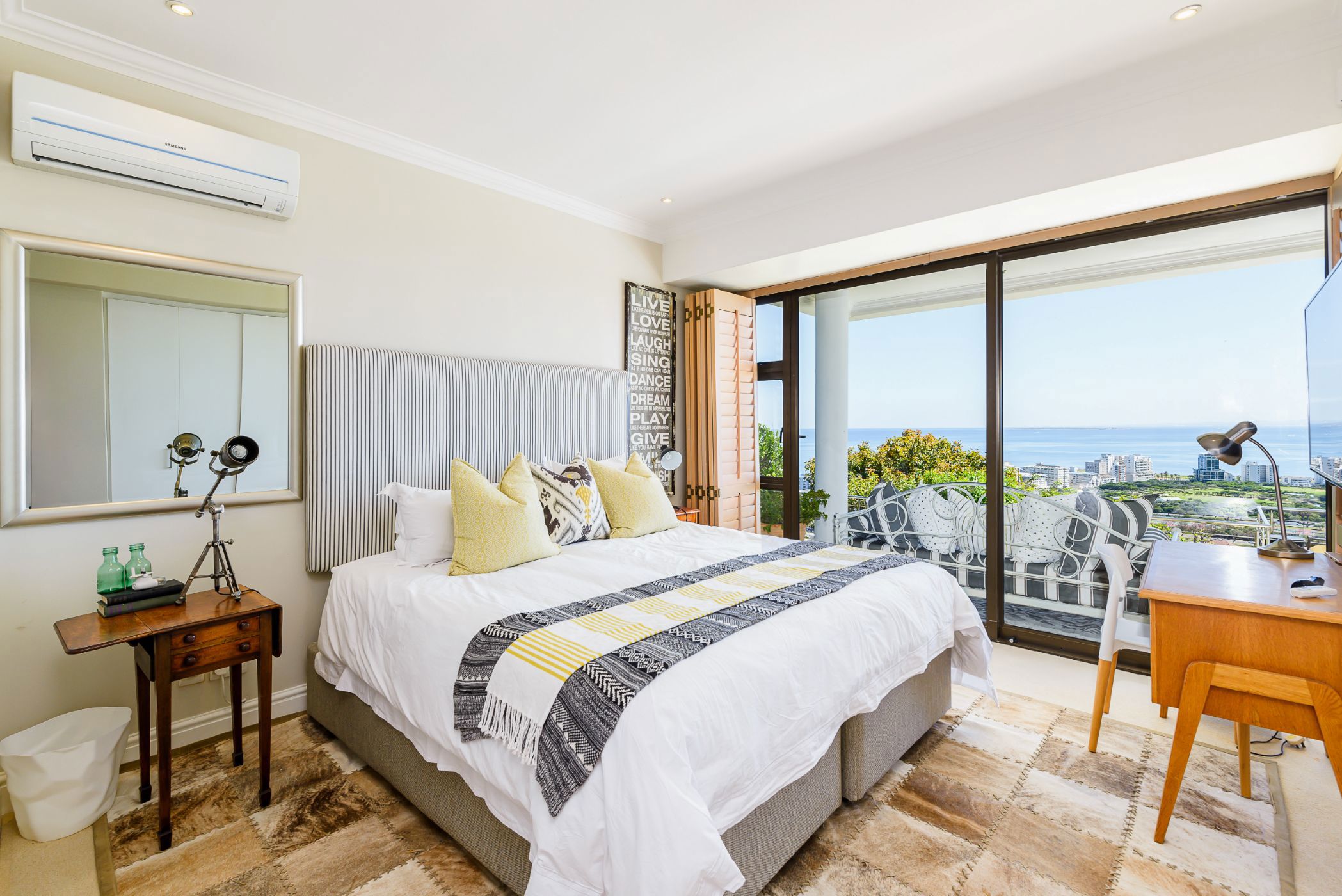 4 Bedroom House To Rent Green Point (Cape Town) ASL1635390 Pam