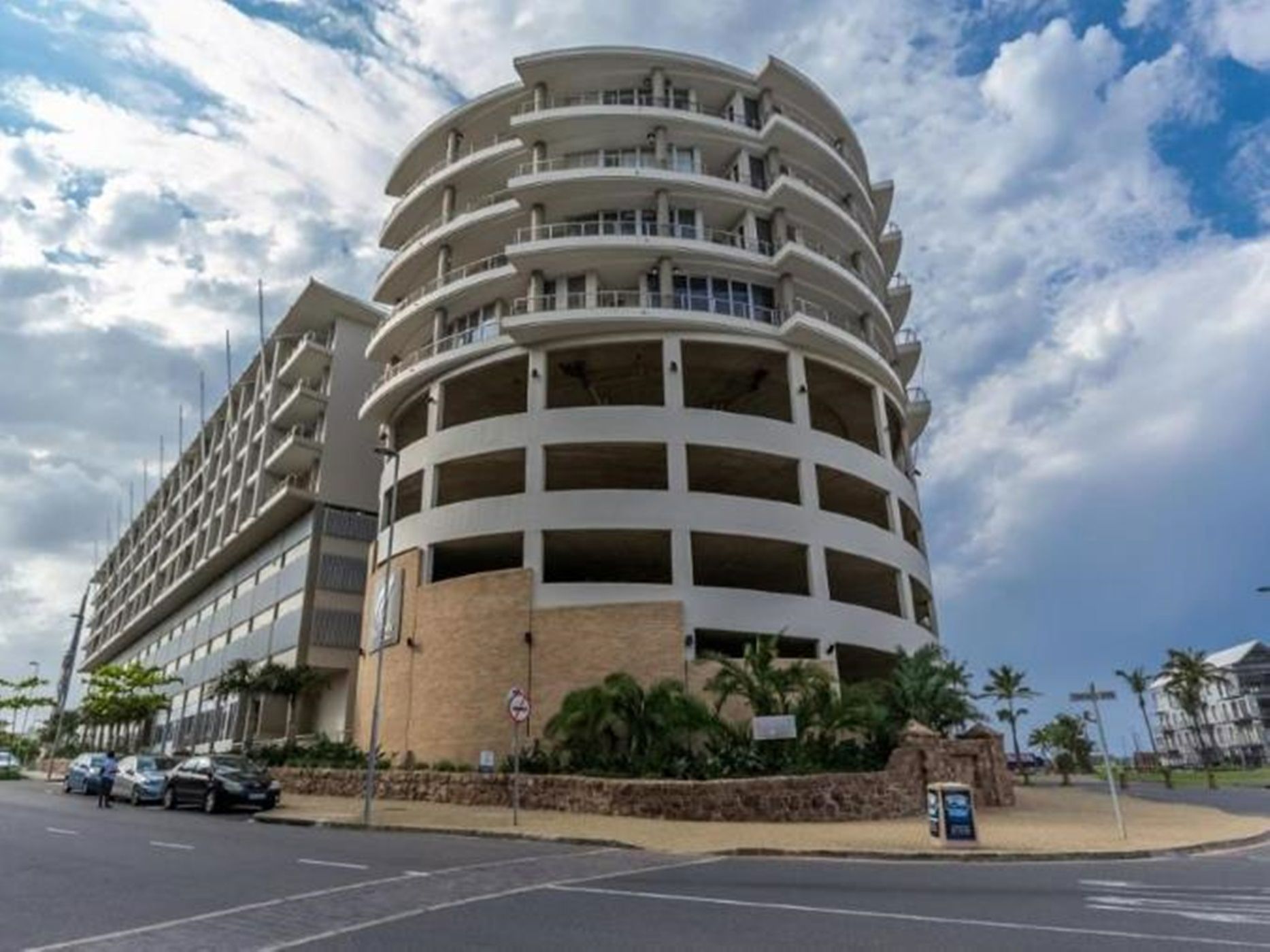 2 bedroom apartment for sale in Point Waterfront Durban