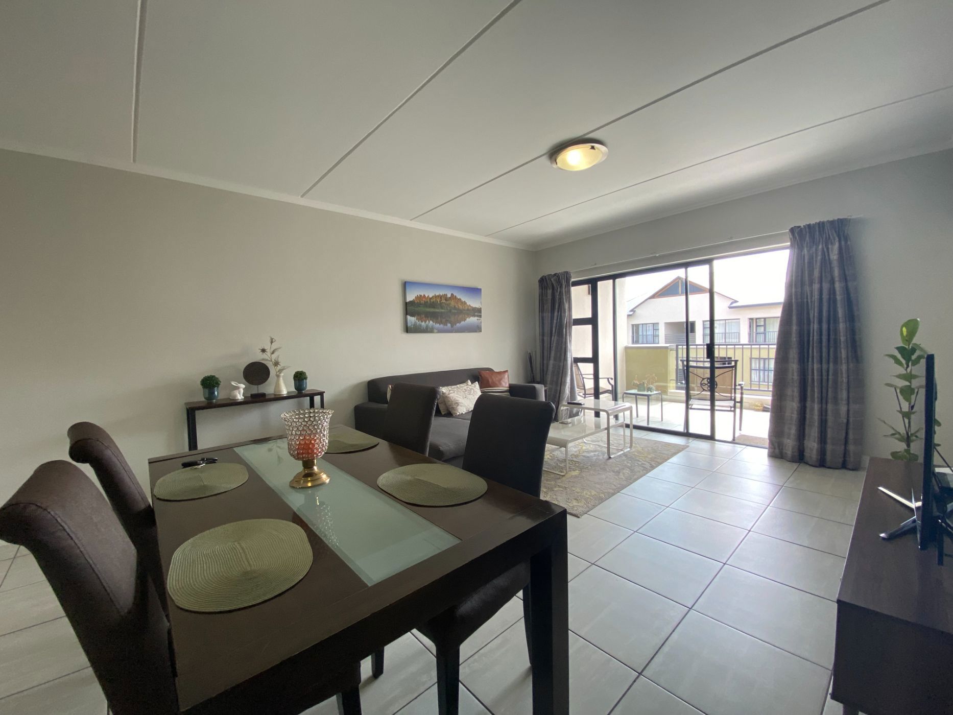 2 Bedroom Apartment To Rent Waterfall (Midrand) MDL1635585 Pam