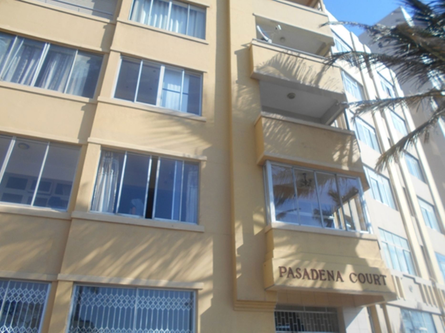 2 bedroom apartment for sale in South Beach Durban