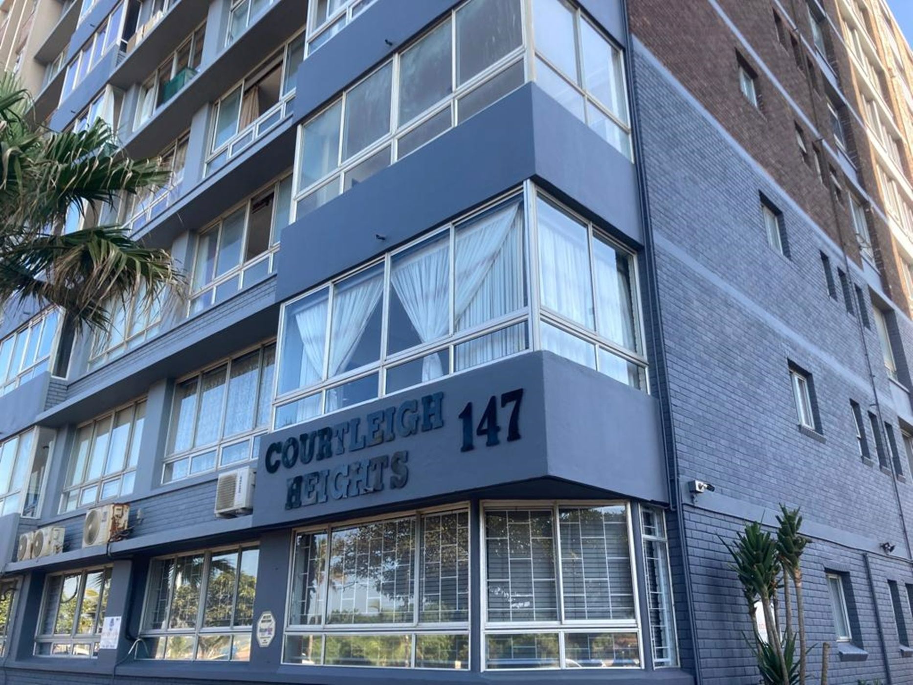 2 Bedroom Apartment For Sale North Beach Durban 1DA1635749 Pam