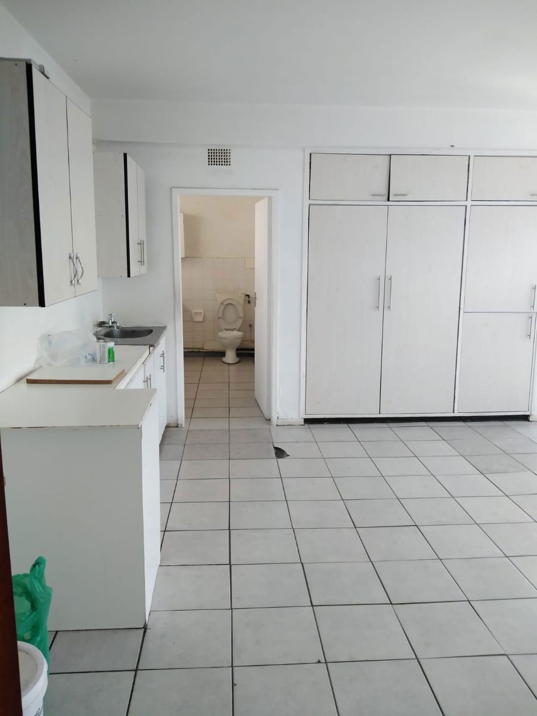 1 bedroom apartment to rent in Bloemfontein Central