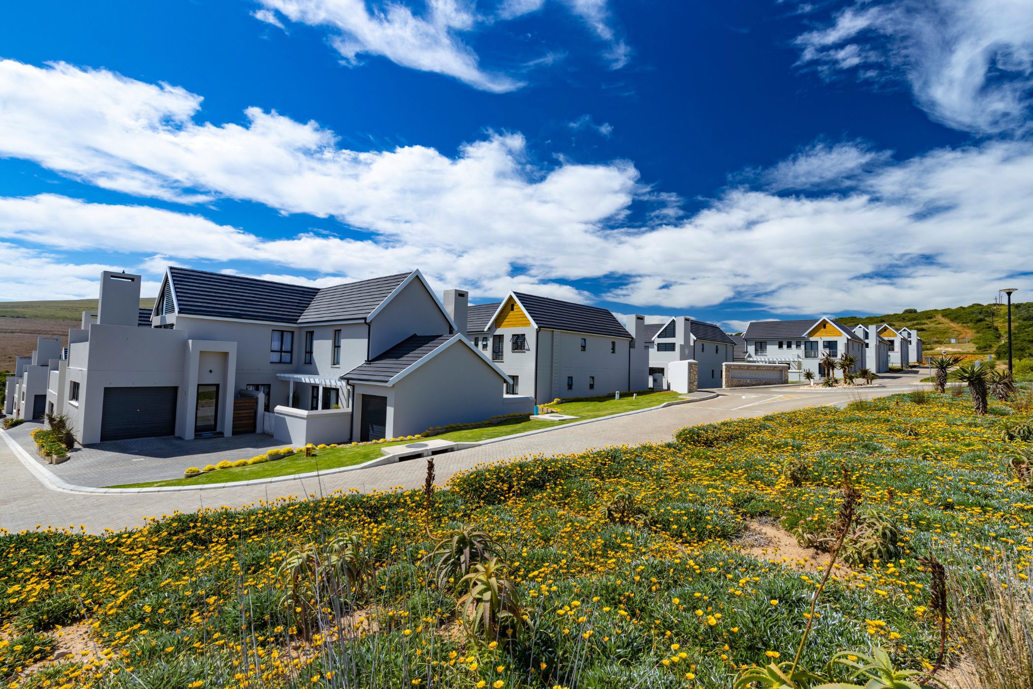 2 Bedroom Apartment For Sale Hartenbos 1MB1637014 Pam Golding