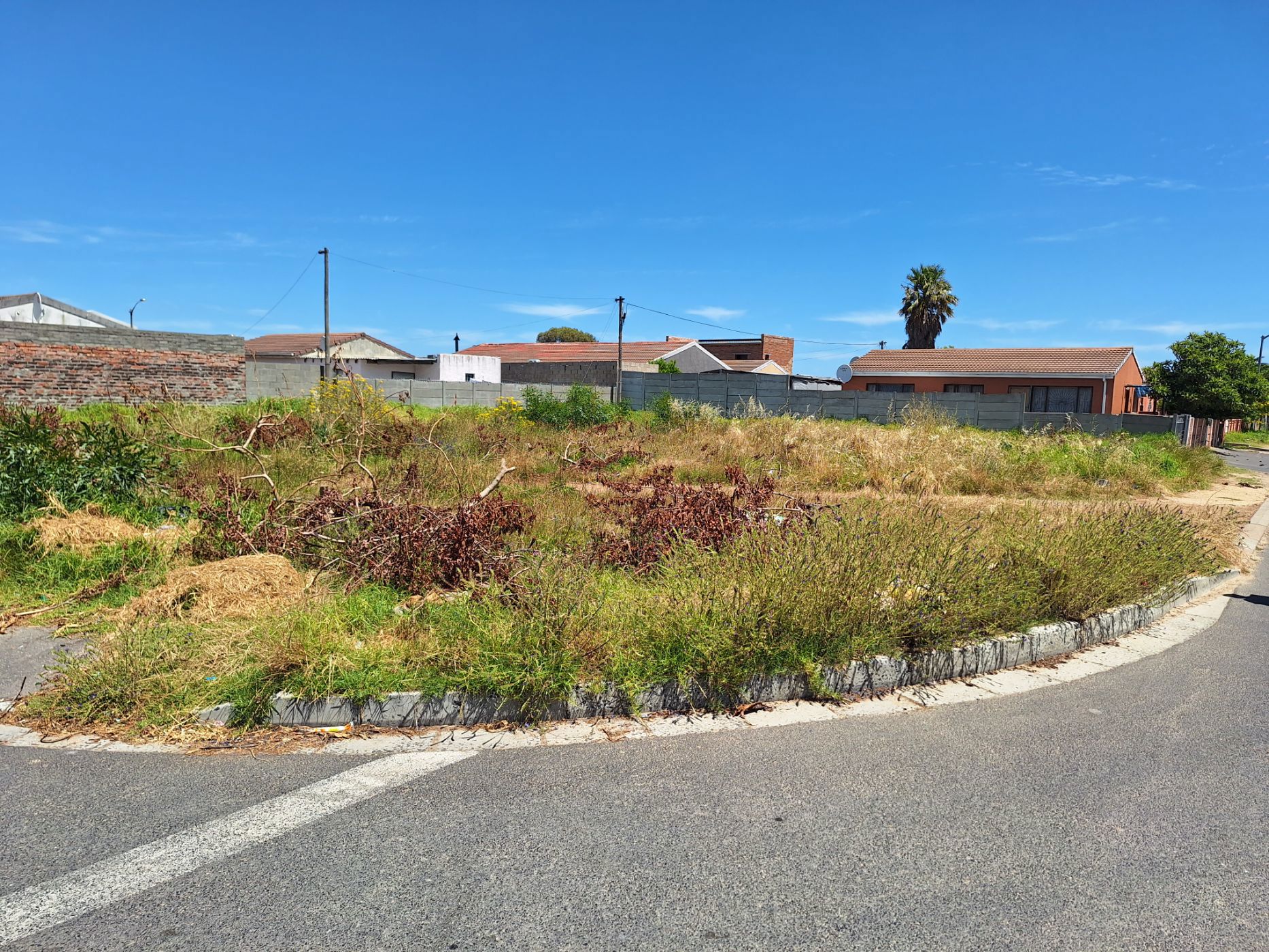 669 m&sup2; residential vacant land for sale in Devon Park (Eersterivier)