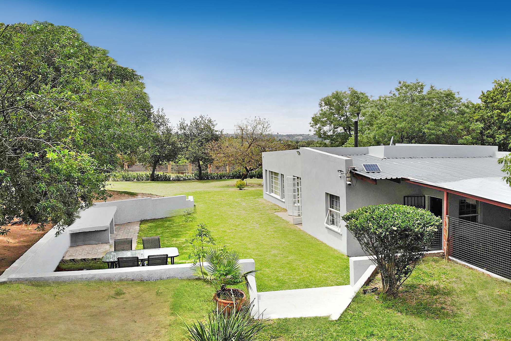 3 Bedroom House For Sale Sun Valley (Midrand) MR1637366 Pam