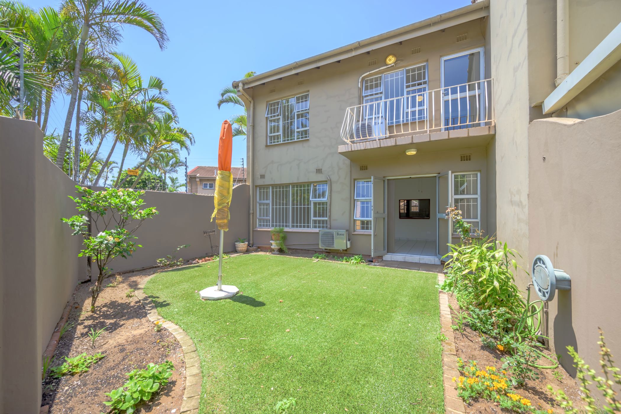 3 bedroom apartment for sale in uMhlanga Rocks
