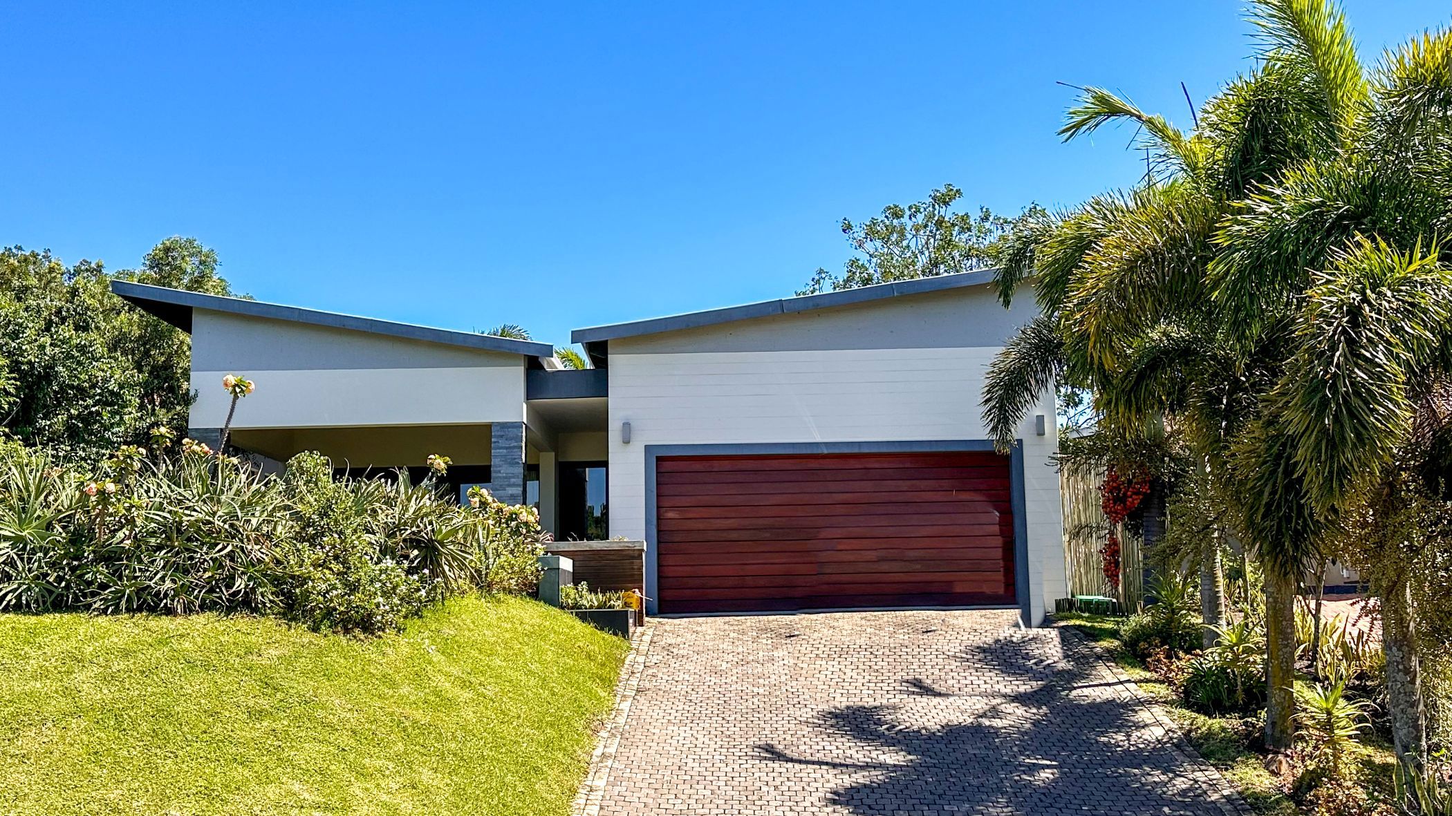 3 Bedroom House For Sale Palm Lakes Estates 1BD1635508 Pam