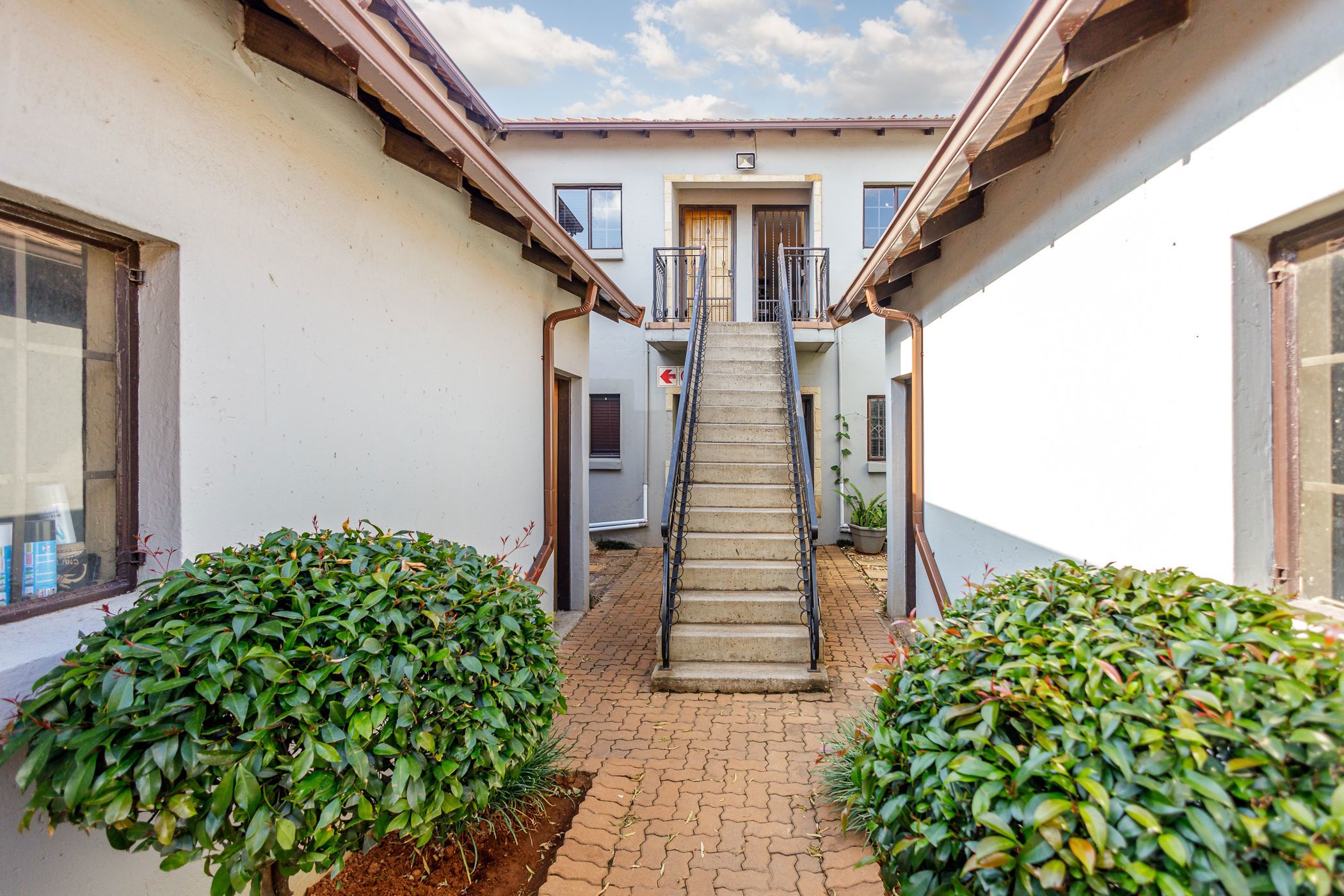 3 Bedroom Apartment For Sale Oriel BED1636681 Pam Golding Properties