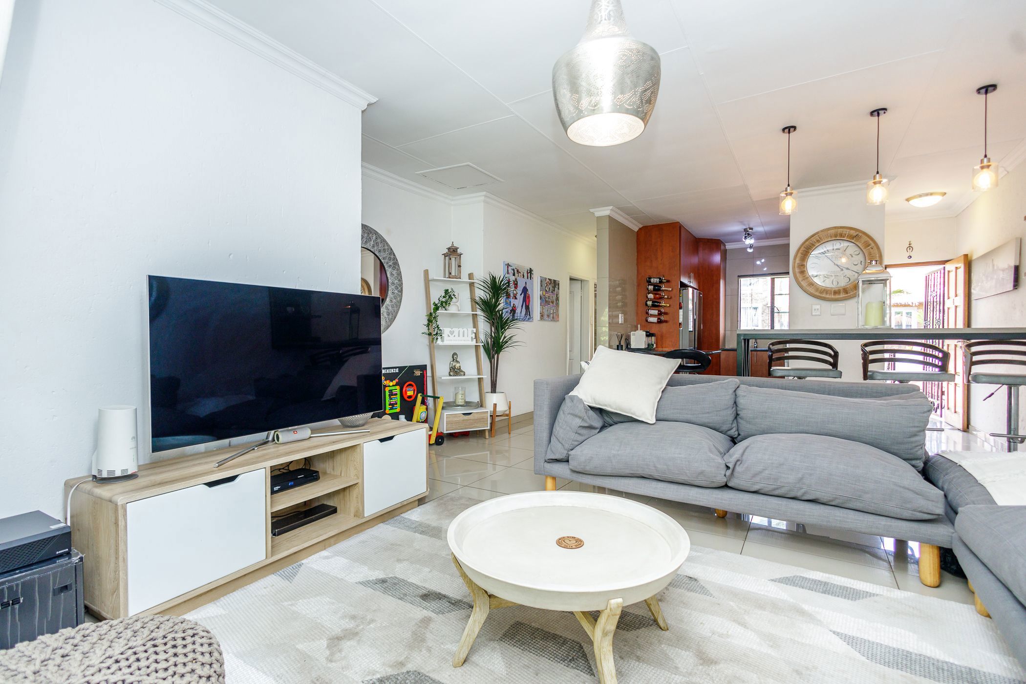 3 Bedroom Apartment For Sale Oriel BED1636681 Pam Golding Properties