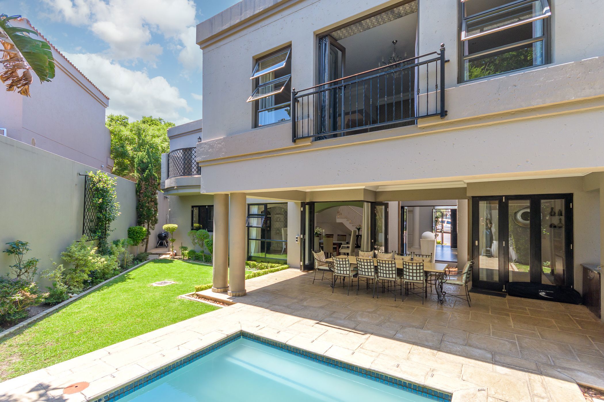 4 Bedroom Doublestorey Cluster For Sale River Club (Sandton