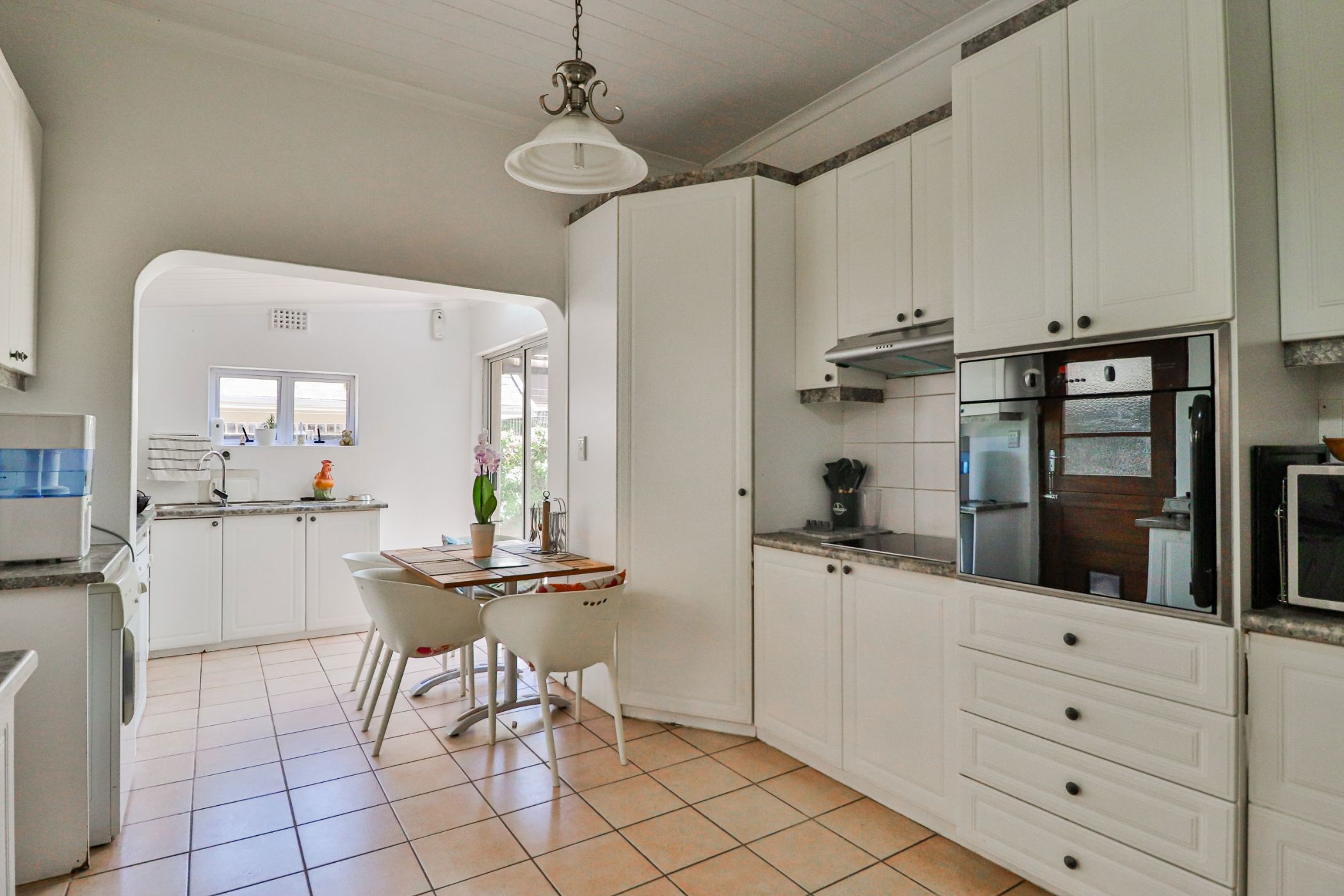 6 Bedroom House For Sale Boston (Bellville) 1BC1639138 Pam