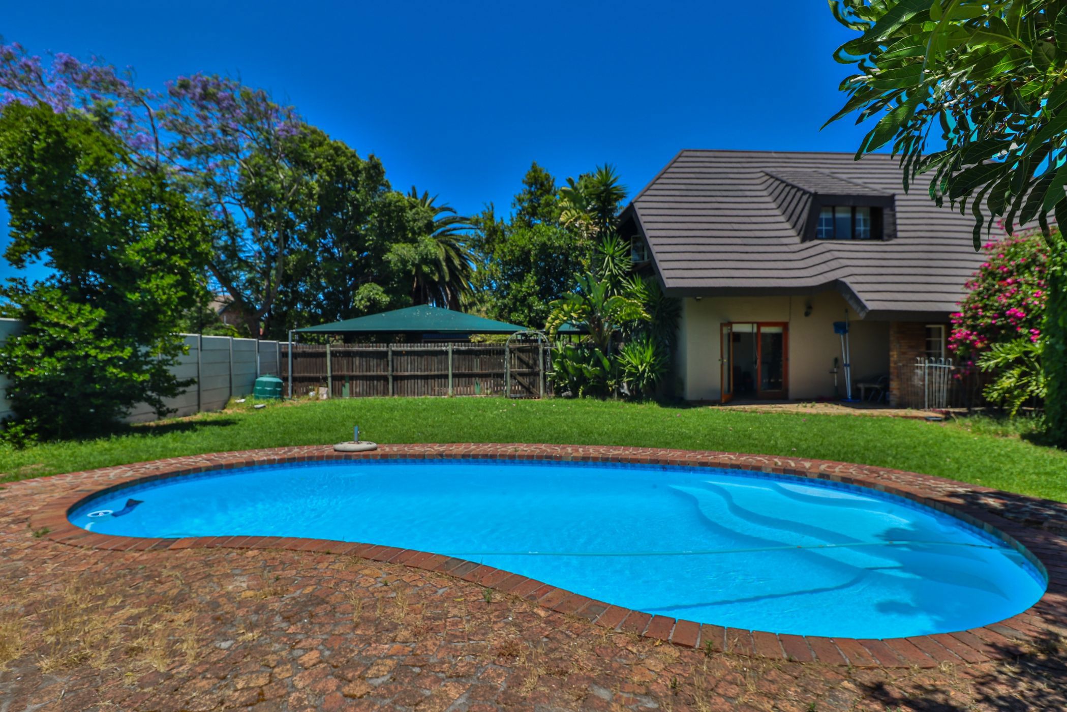 6 Bedroom House For Sale Boston (Bellville) 1BC1639138 Pam