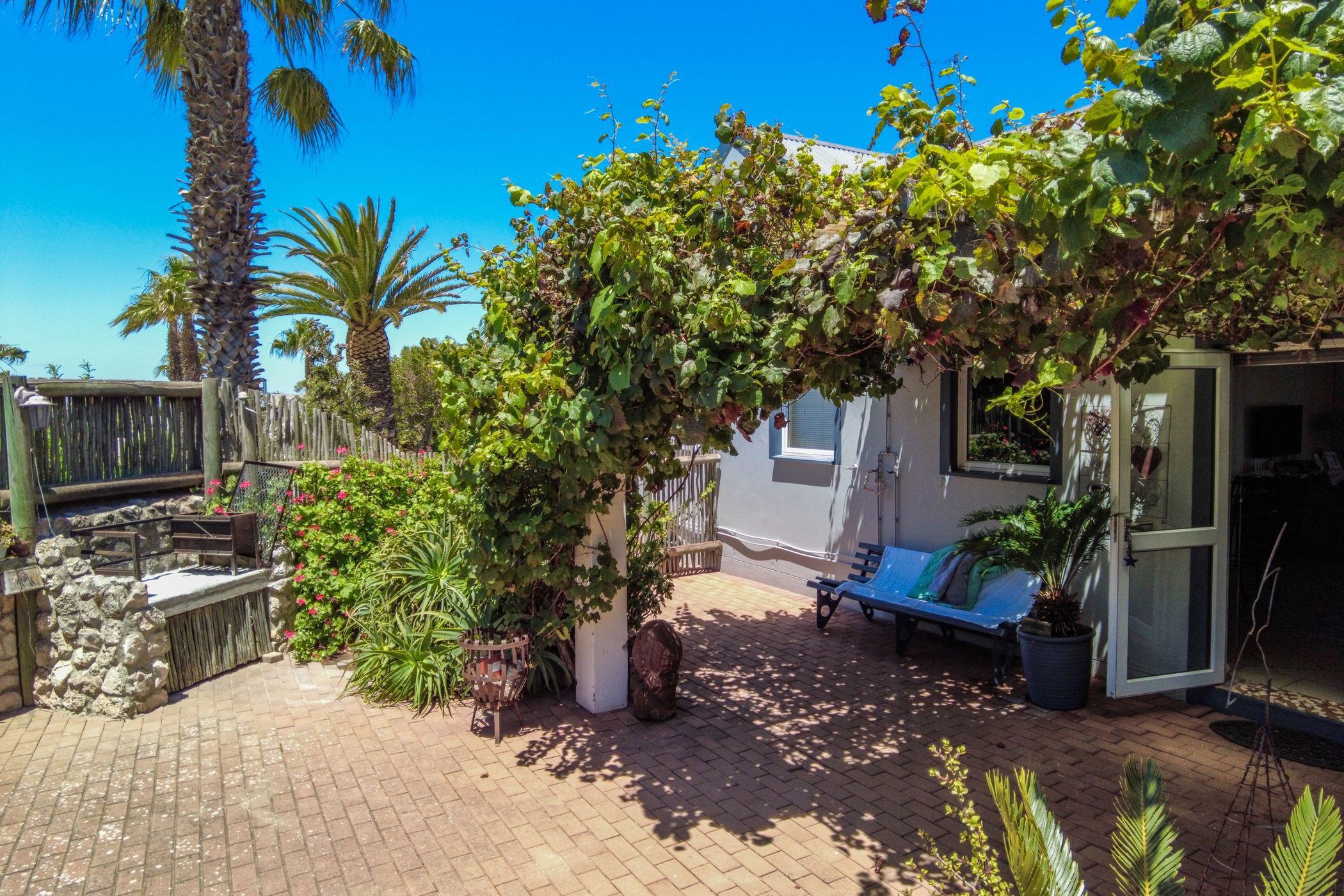 4 Bedroom Doublestorey House For Sale Bluewater Bay (Saldanha Bay