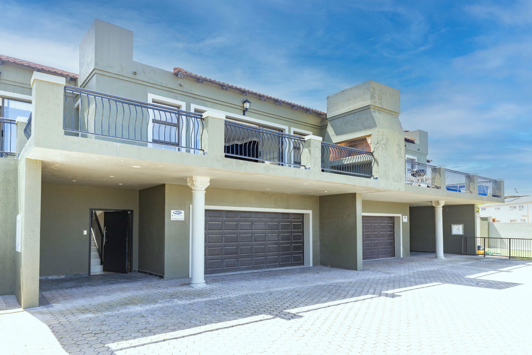 3 Bedroom Cluster House For Sale Island View (Hartenbos) 1MB1641092