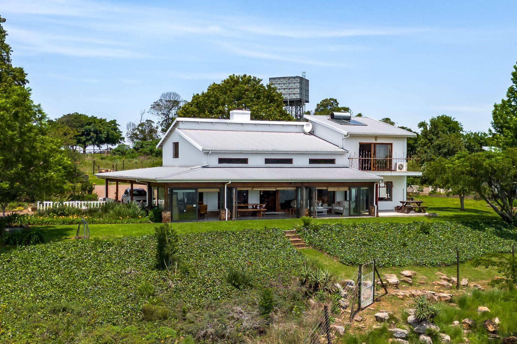 4 bedroom house for sale in Summerveld
