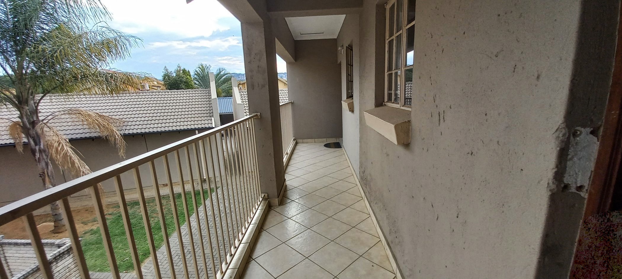 https://listing.pamgolding.co.za/images/properties/202312/2105445/H/2105445_H_15.jpg