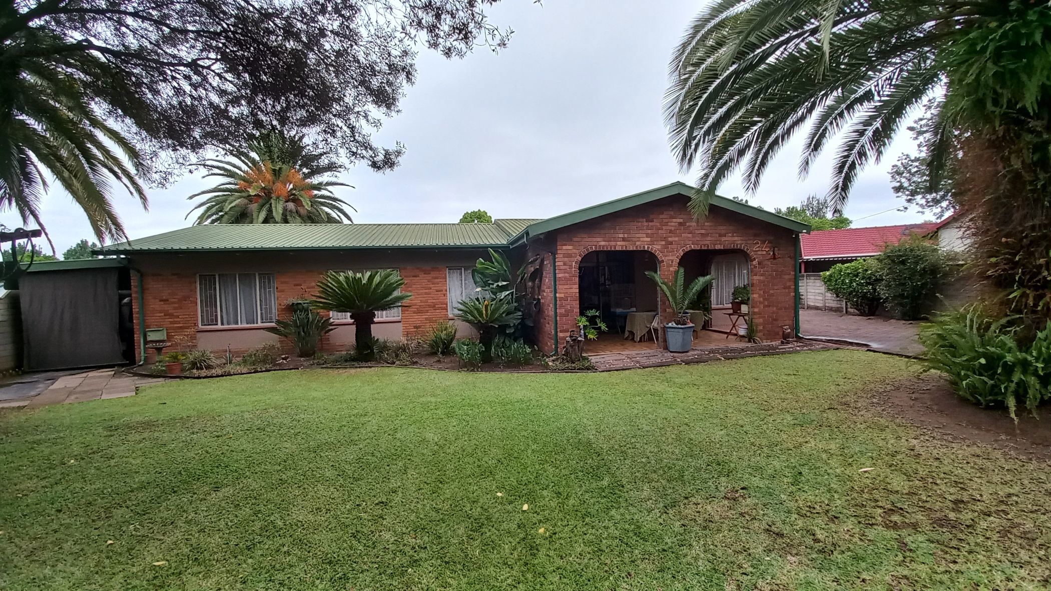 4 Bedroom House For Sale Barry Hertzog Park 1NW1639014 Pam