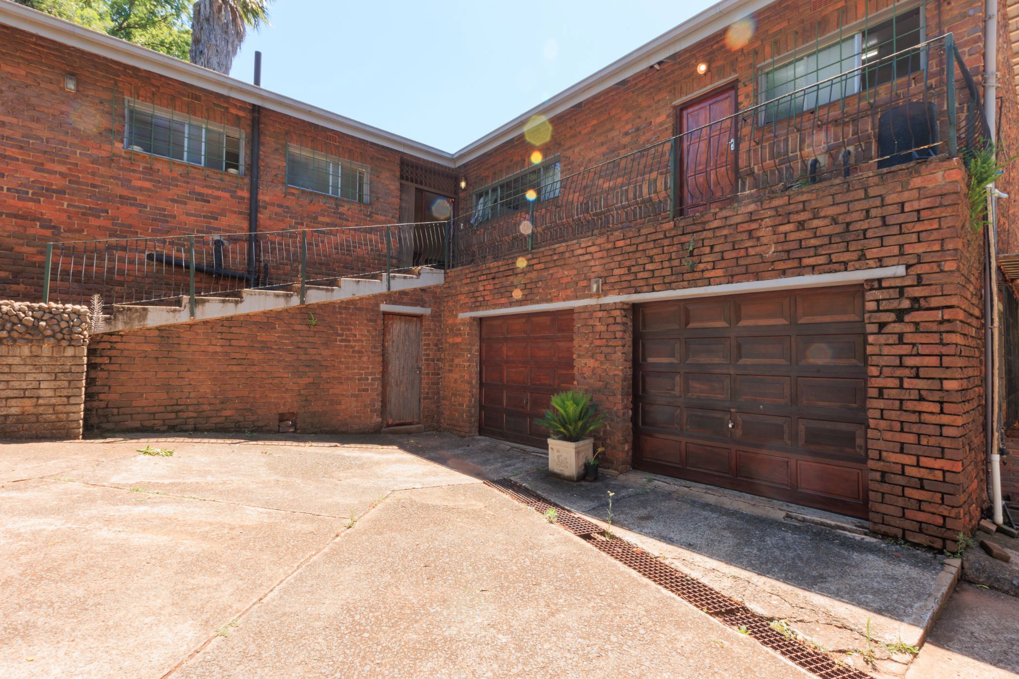 5 Bedroom House For Sale Signal Hill (Newcastle) 1NW1640418 Pam