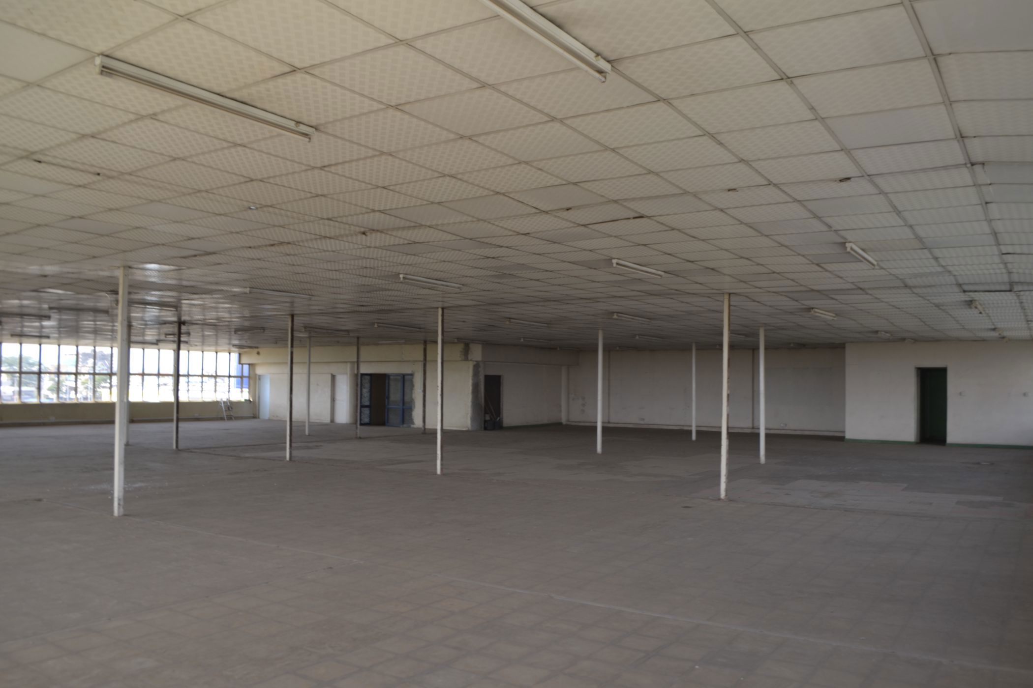 278 m&sup2; commercial office to rent in Mombasa Road (Kenya)