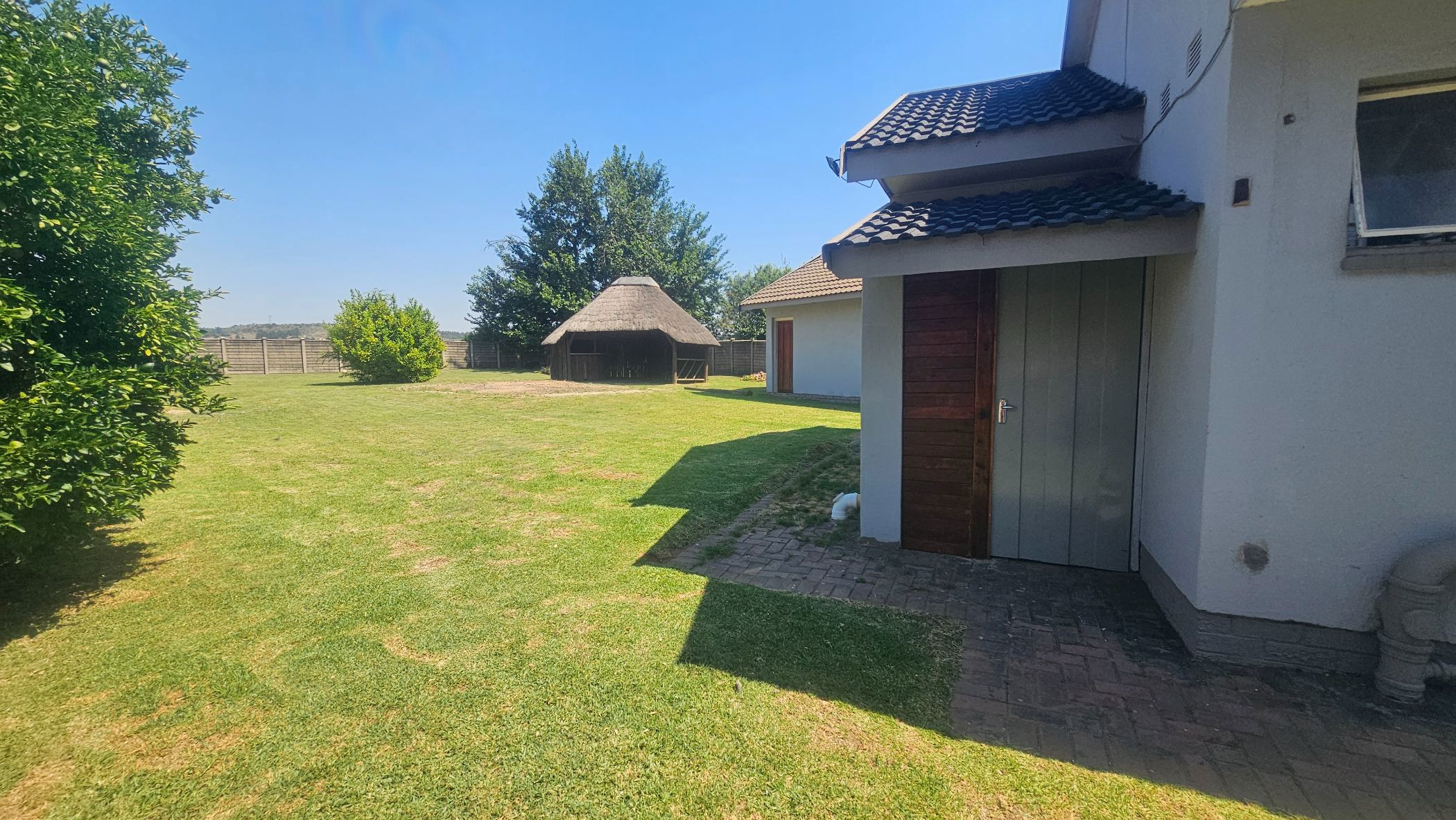 3 Bedroom House For Sale Falcon Ridge 1VT1640188 Pam Golding