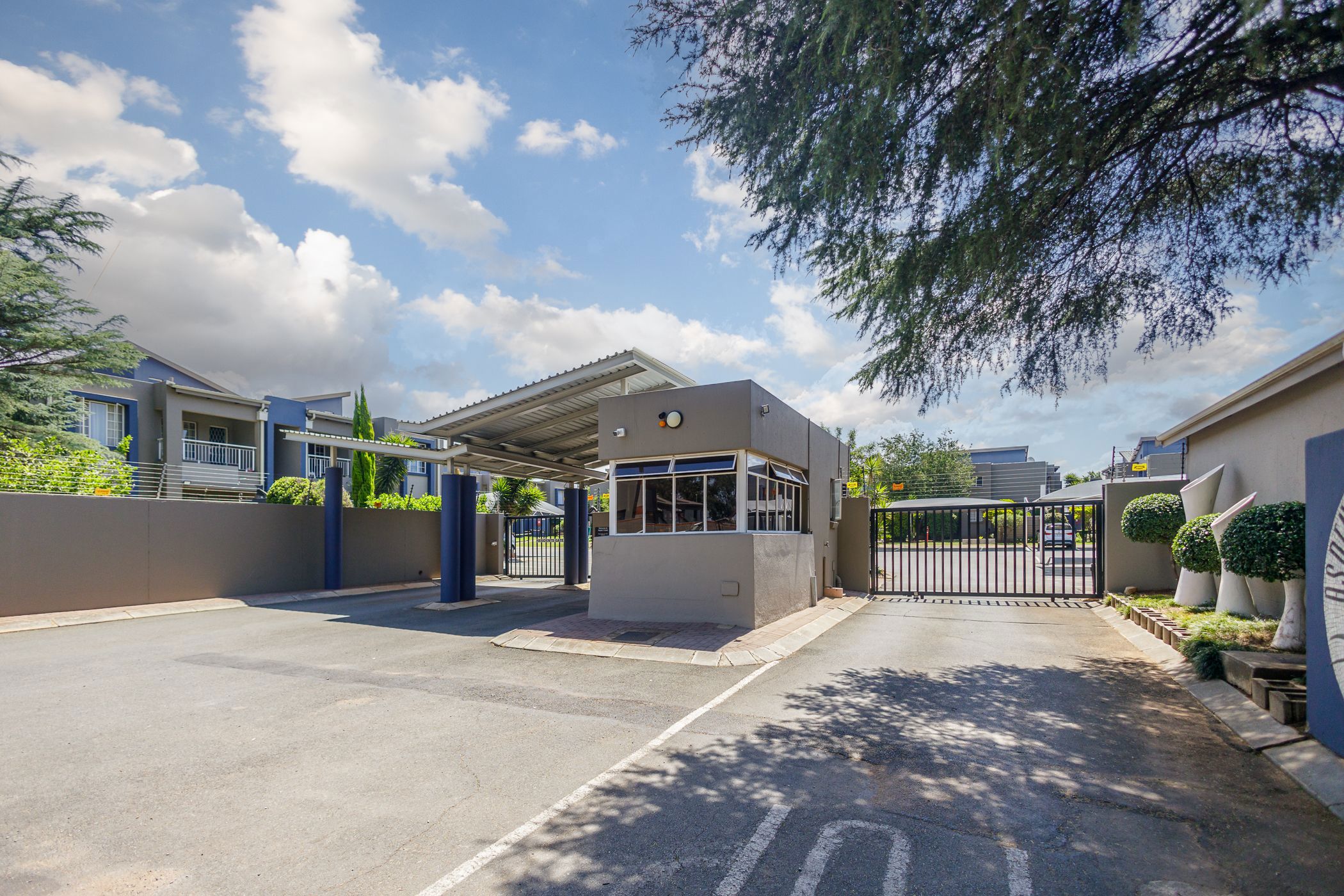 2 Bedroom House For Sale Brentwood Park (Benoni) EN1640184 Pam