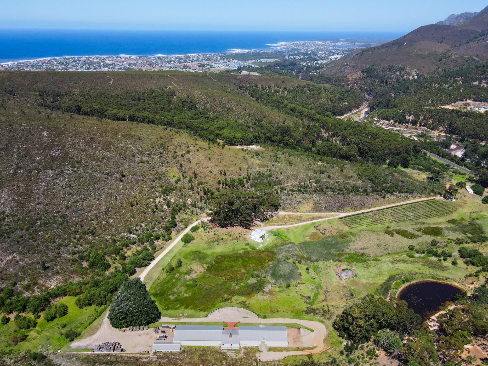 430 hectare wine farm for sale in Hemel-en-Aarde Valley
