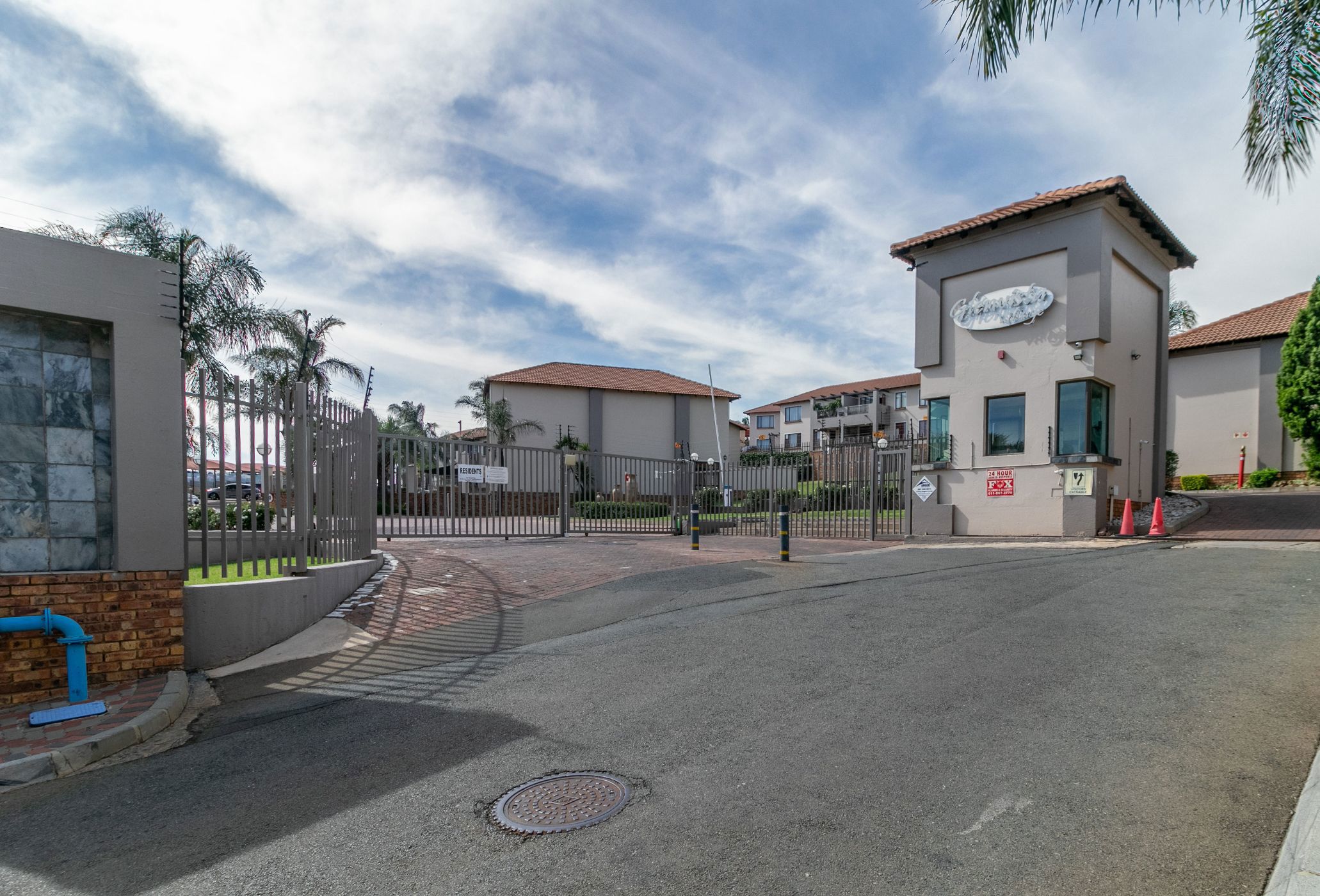 3 Bedroom Townhouse For Sale Glenvista 1GV1640811 Pam Golding