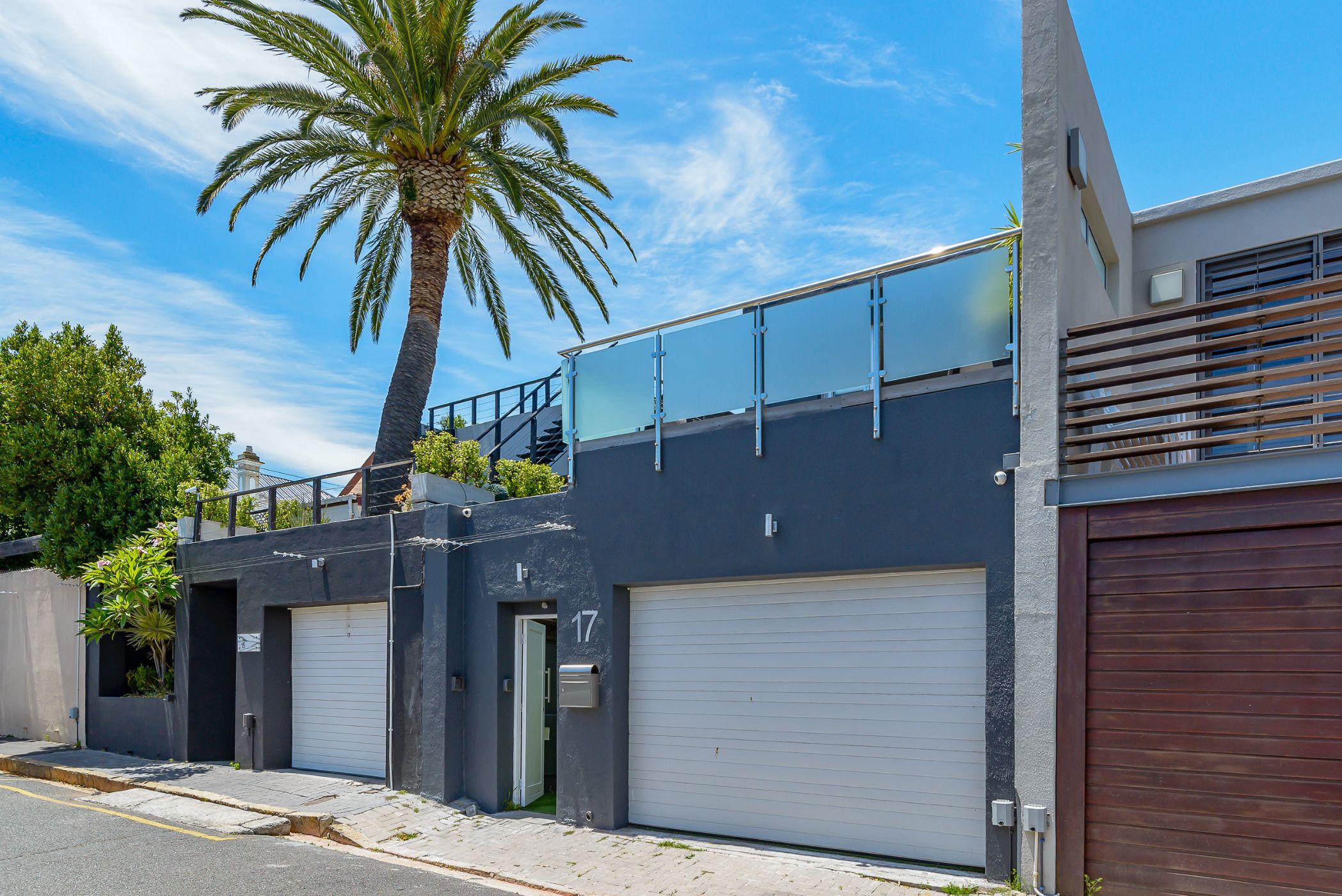 3 Bedroom House For Sale Sea Point AS1639487 Pam Golding Properties