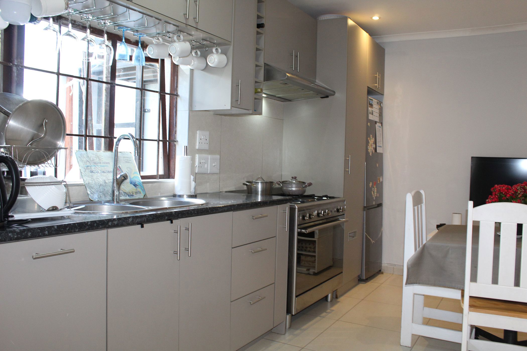 9 Bedroom House For Sale Table View 1TV1636522 Pam Golding Properties