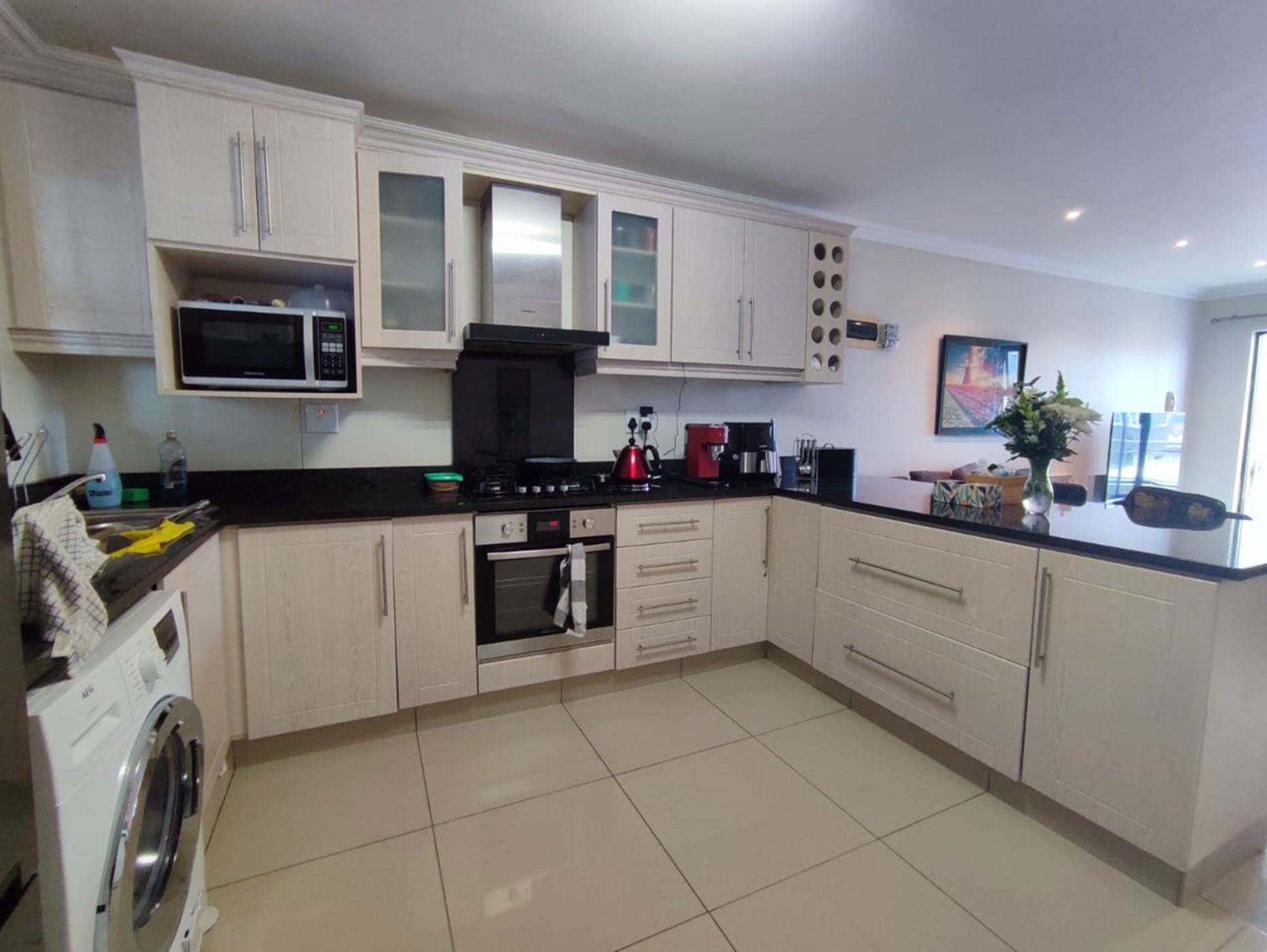 2 Bedroom Apartment For Sale Morningside (Durban) 1DA1639528 Pam