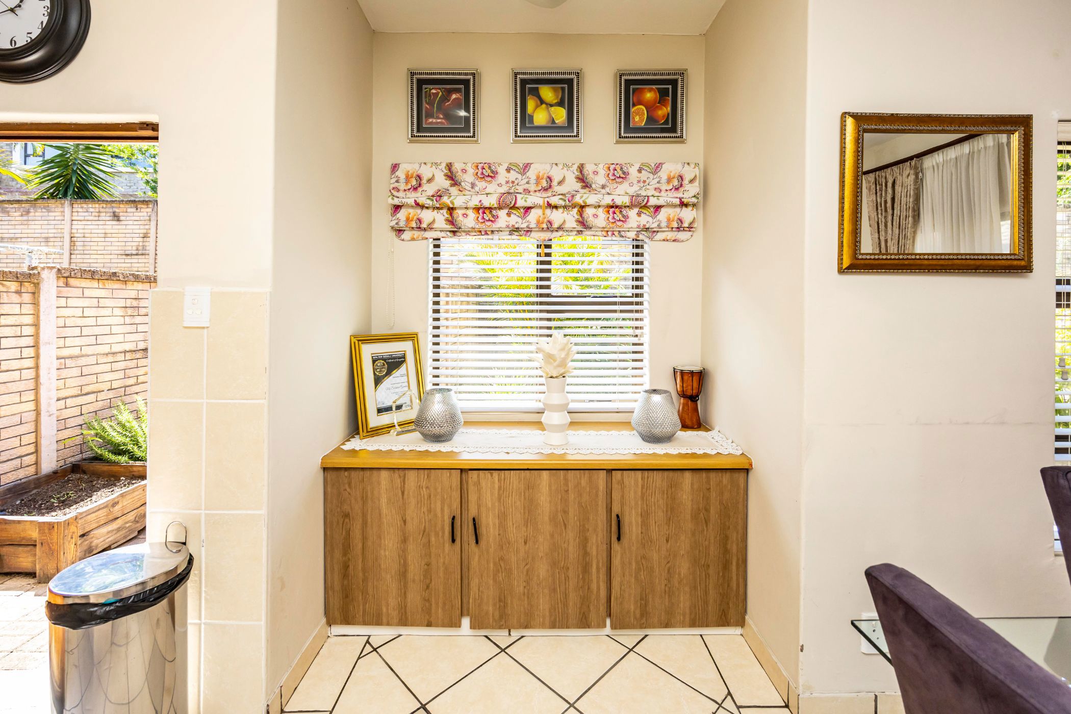 3 Bedroom Townhouse For Sale Abbotsford (East London) 1ET1641272