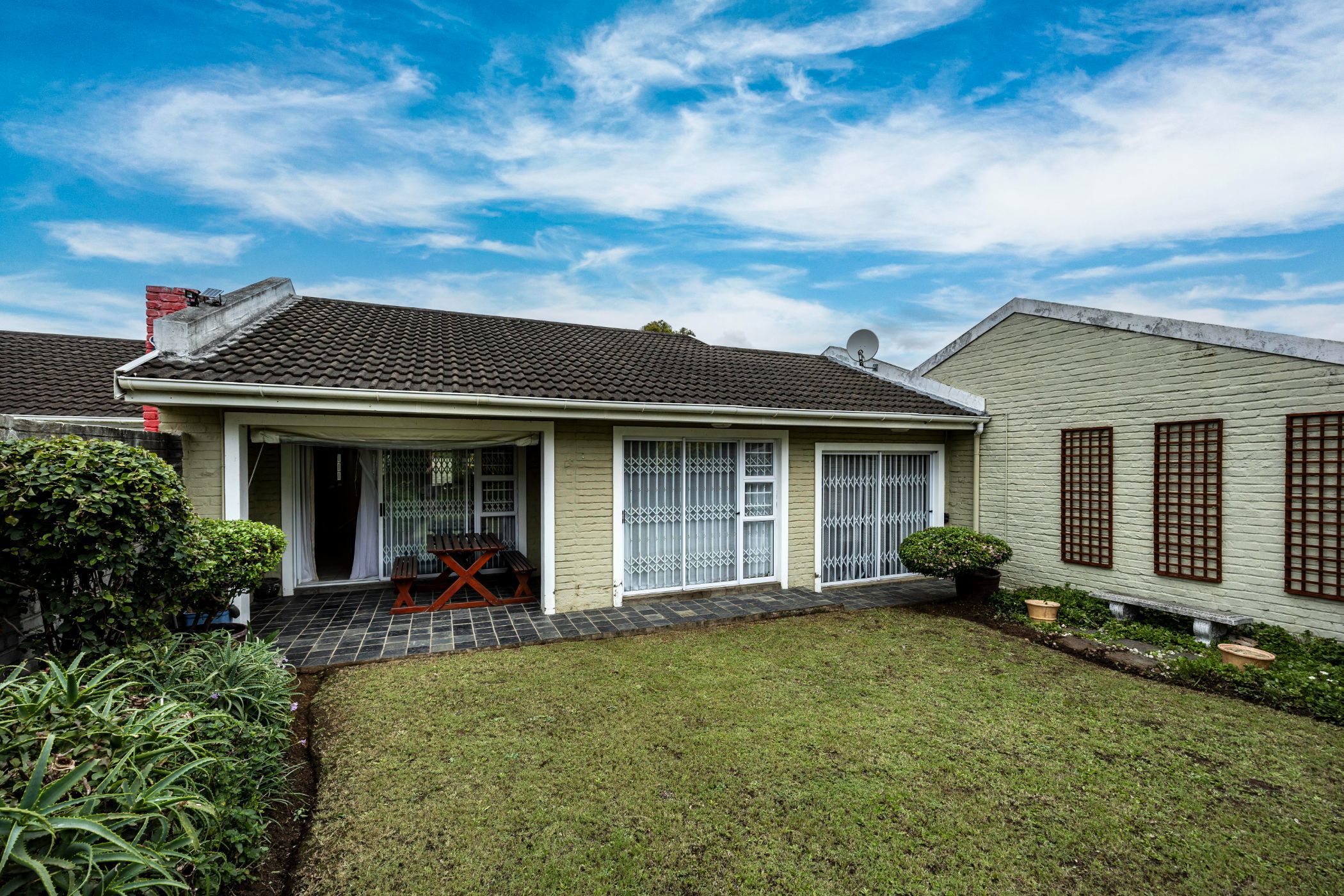 2 Bedroom Townhouse For Sale Abbotsford (East London) 1ET1639769