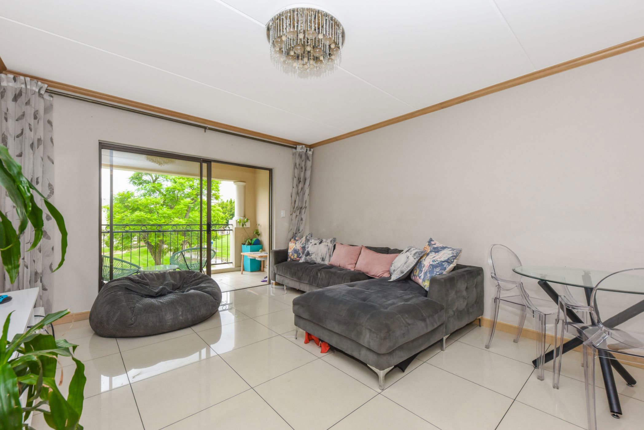 2 Bedroom Apartment For Sale Fourways FW1644126 Pam Golding