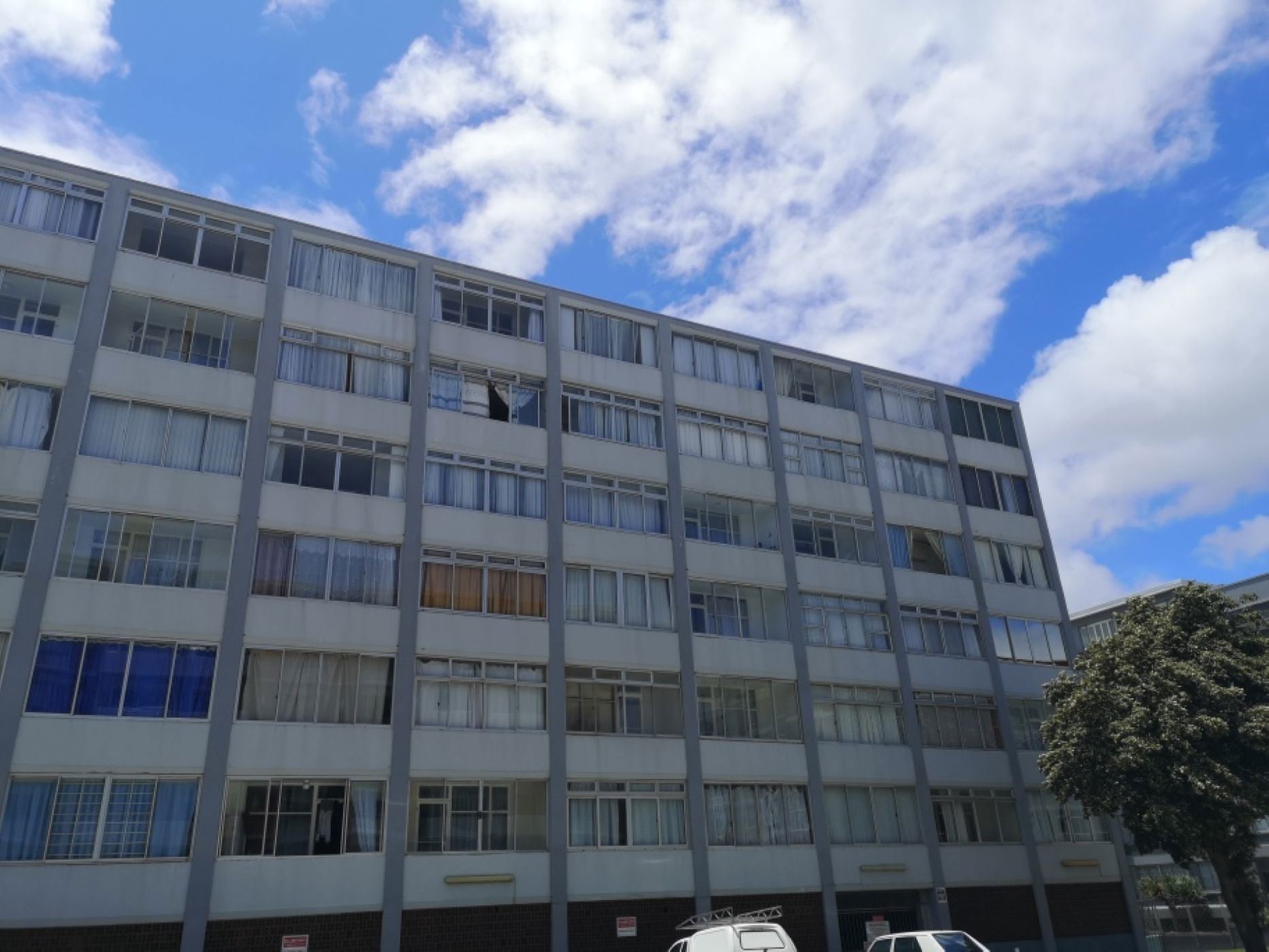 1 bedroom bachelor apartment for sale in Humewood