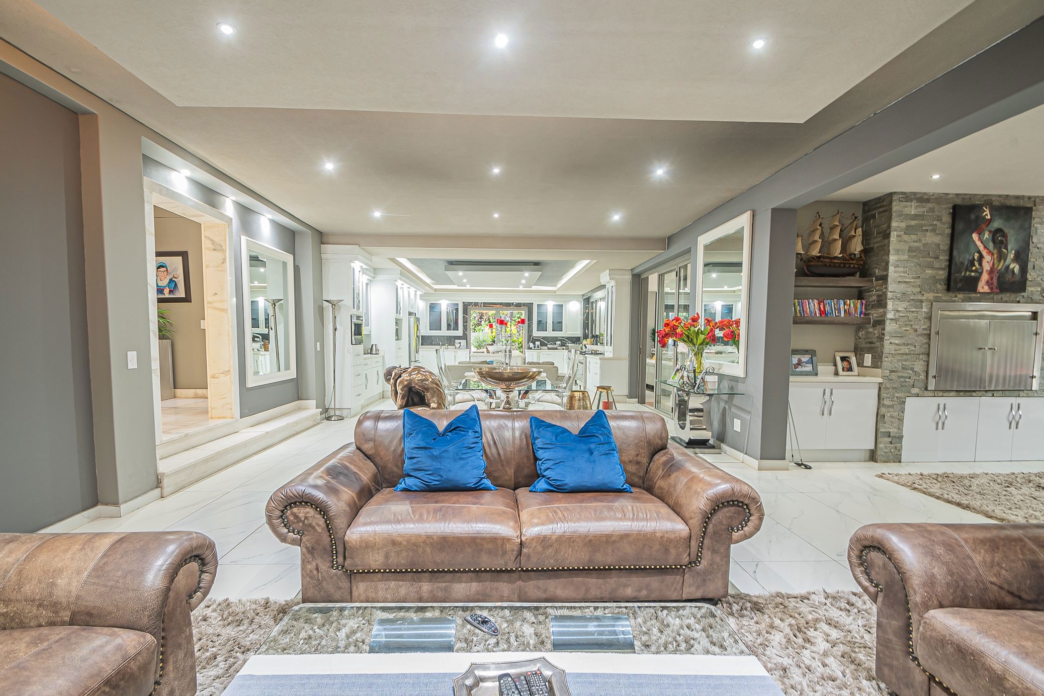 5 Bedroom House For Sale Silver Lakes Golf Estate PT1644783 Pam