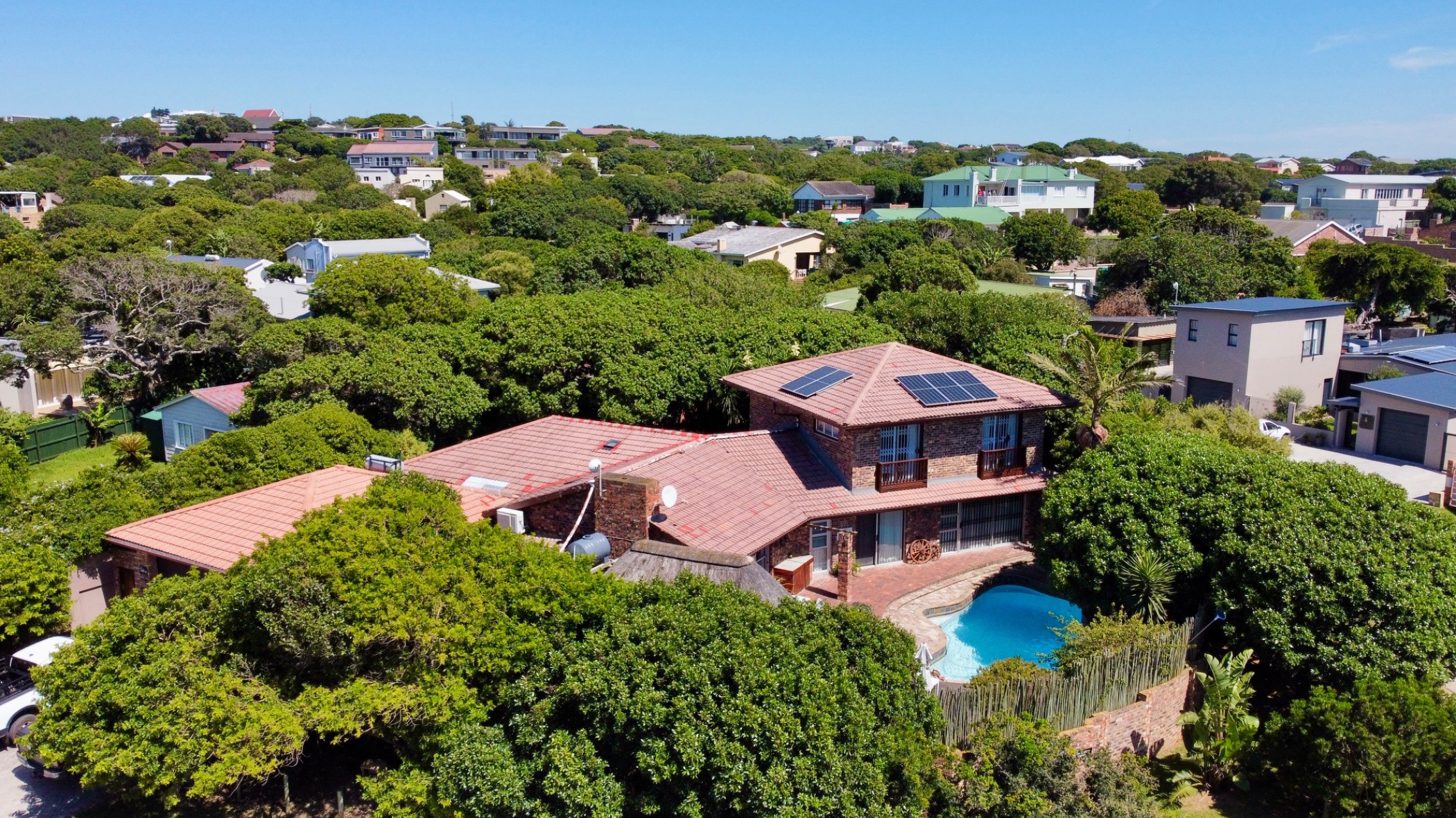 4 Bedroom House For Sale Kenton on Sea 1KO1641294 Pam Golding